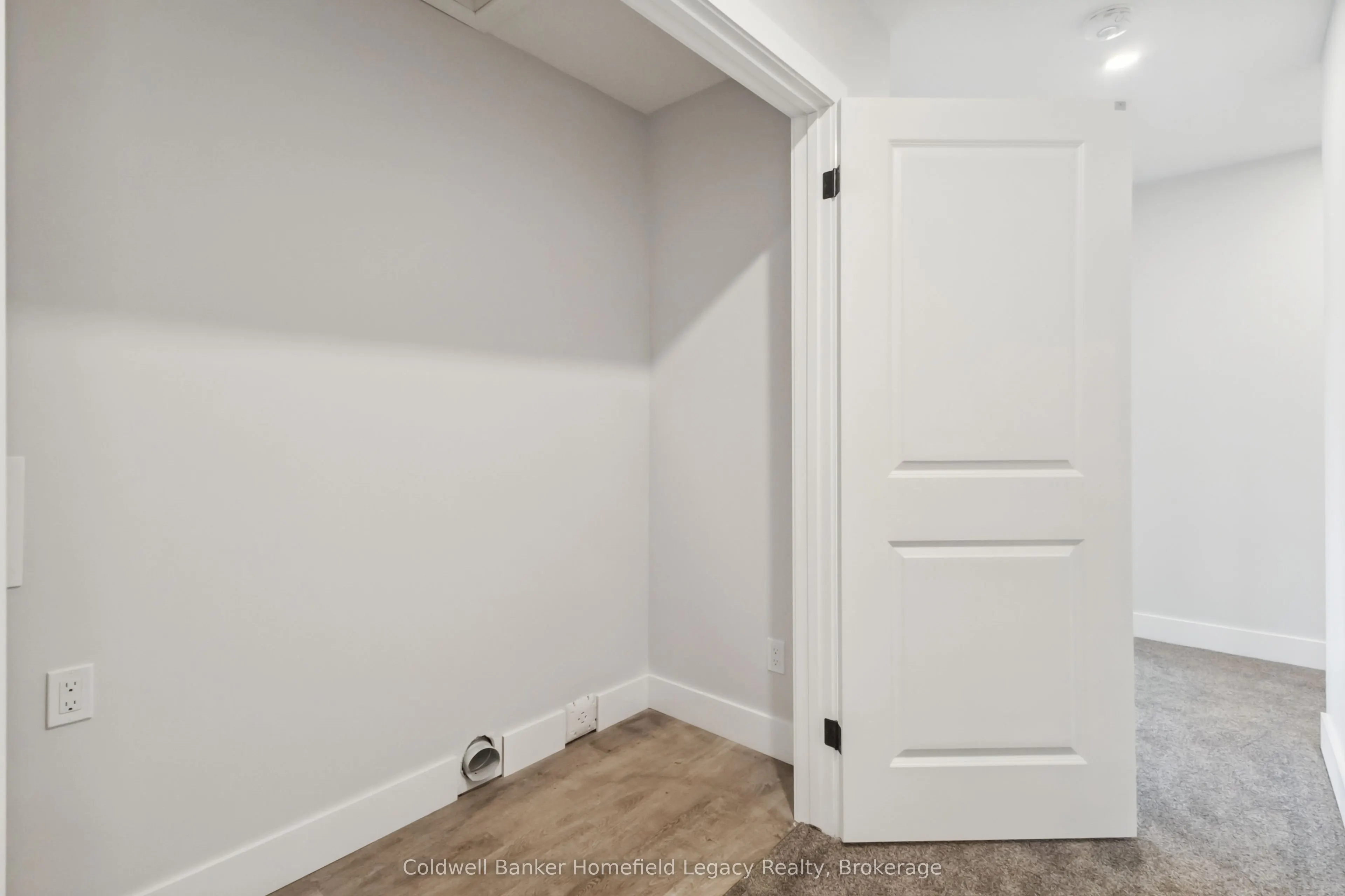 165 Egan Avenue, #4