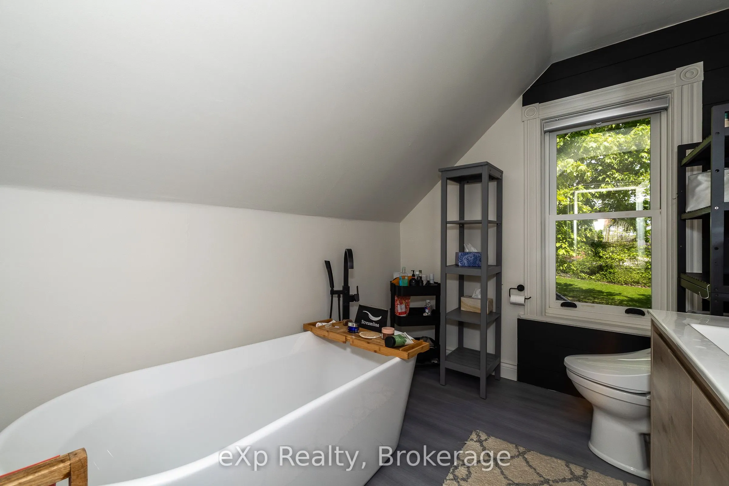 382137 Concession Rd 17