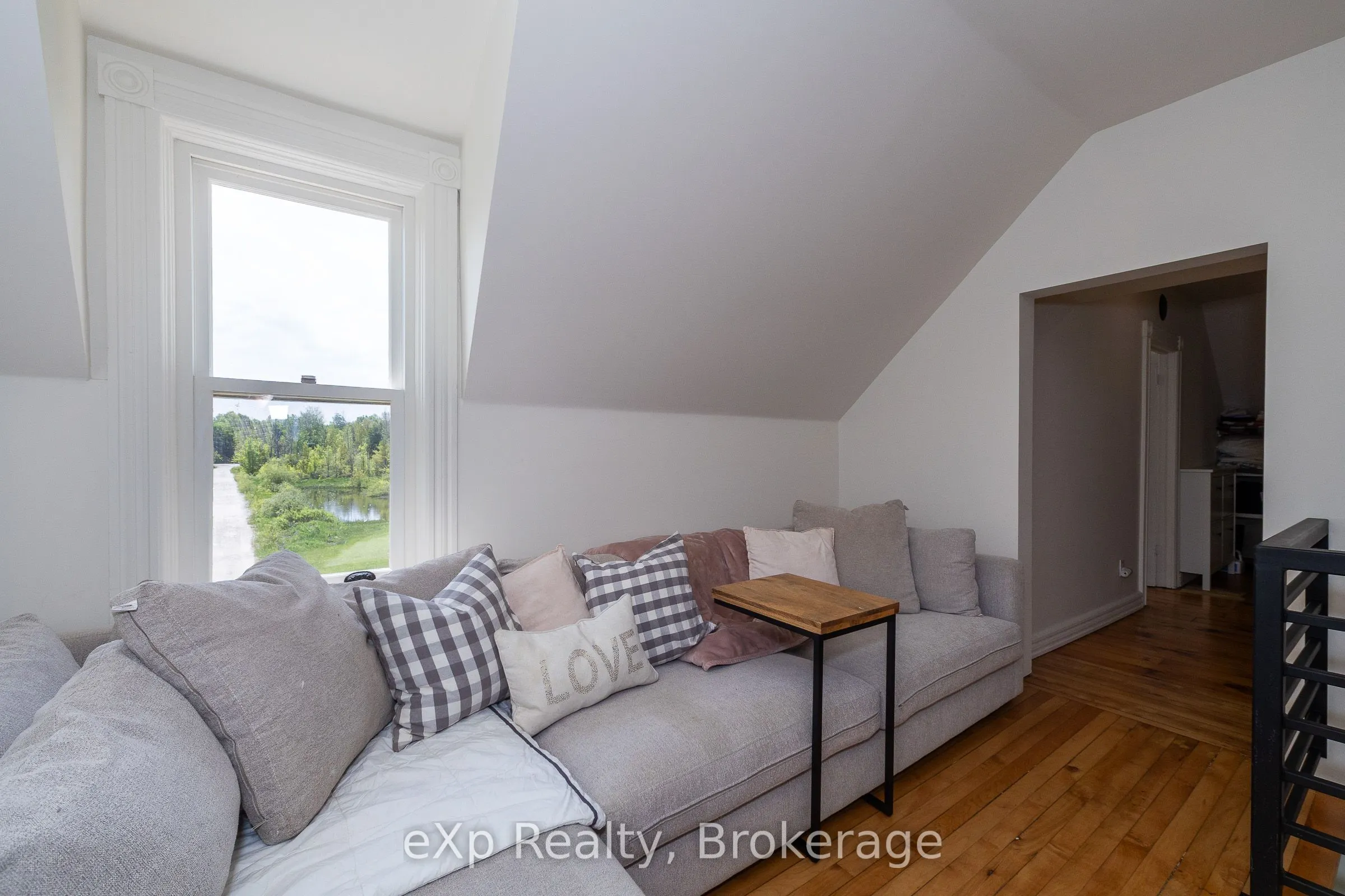 382137 Concession Rd 17