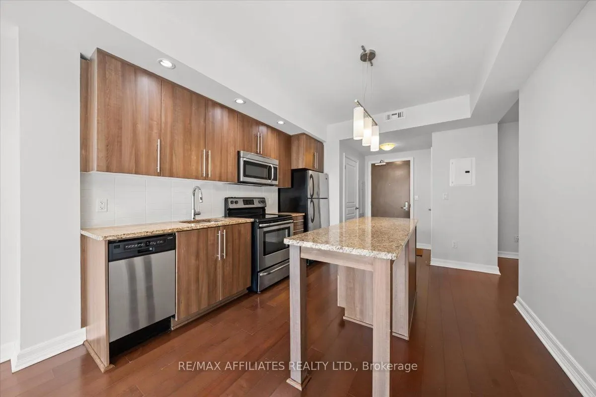 238 Besserer Street, #303