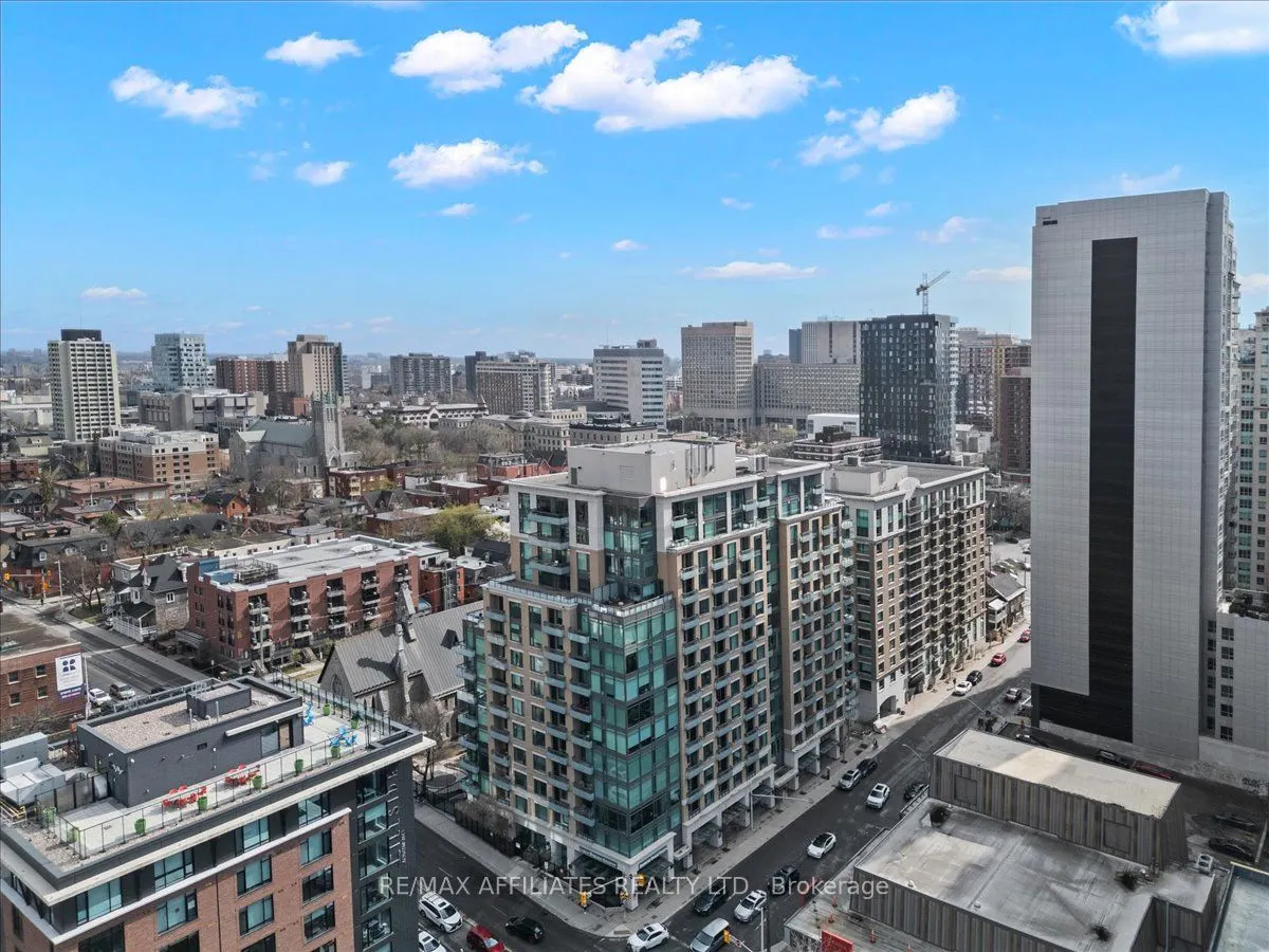 238 Besserer Street, #303