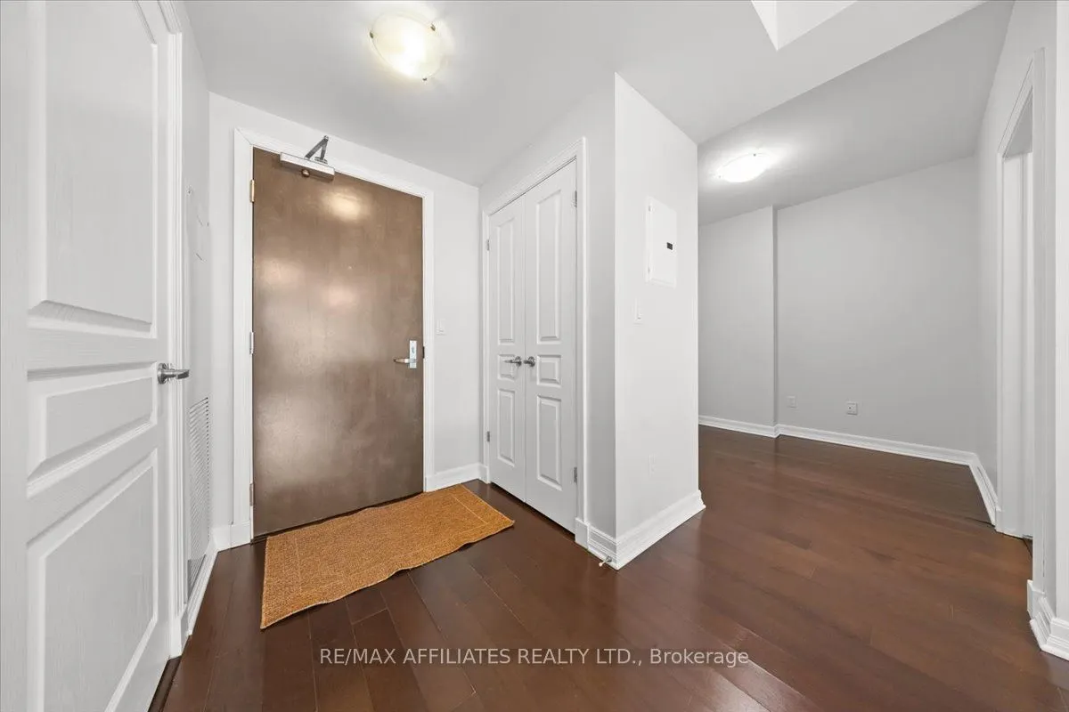 238 Besserer Street, #303