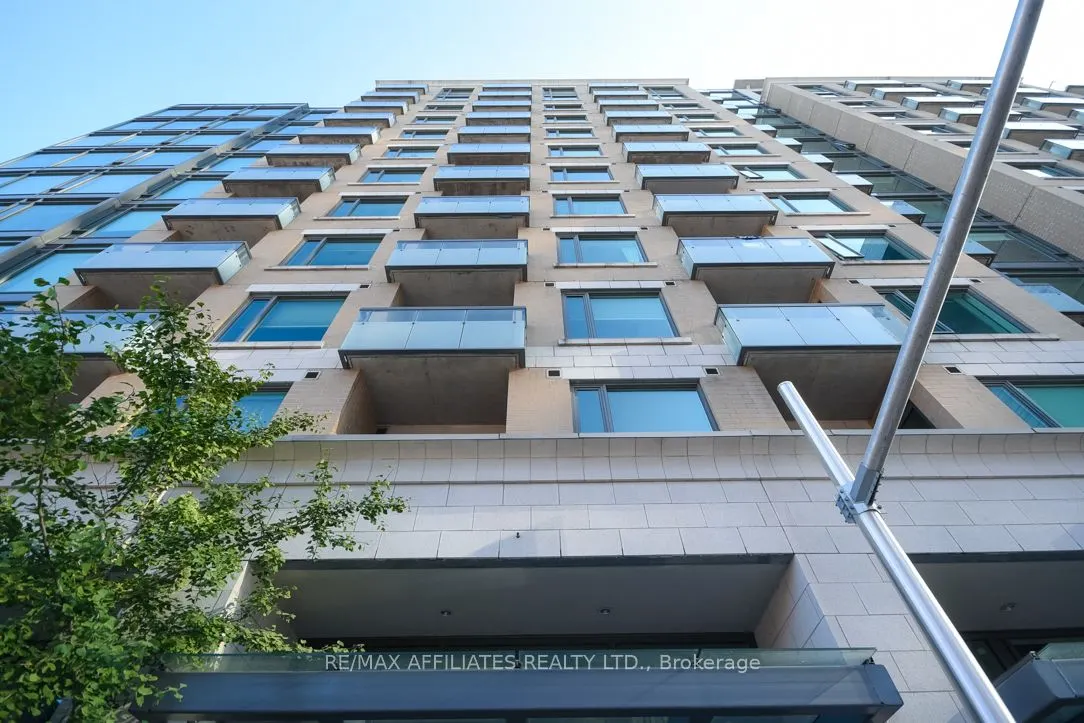 238 Besserer Street, #303