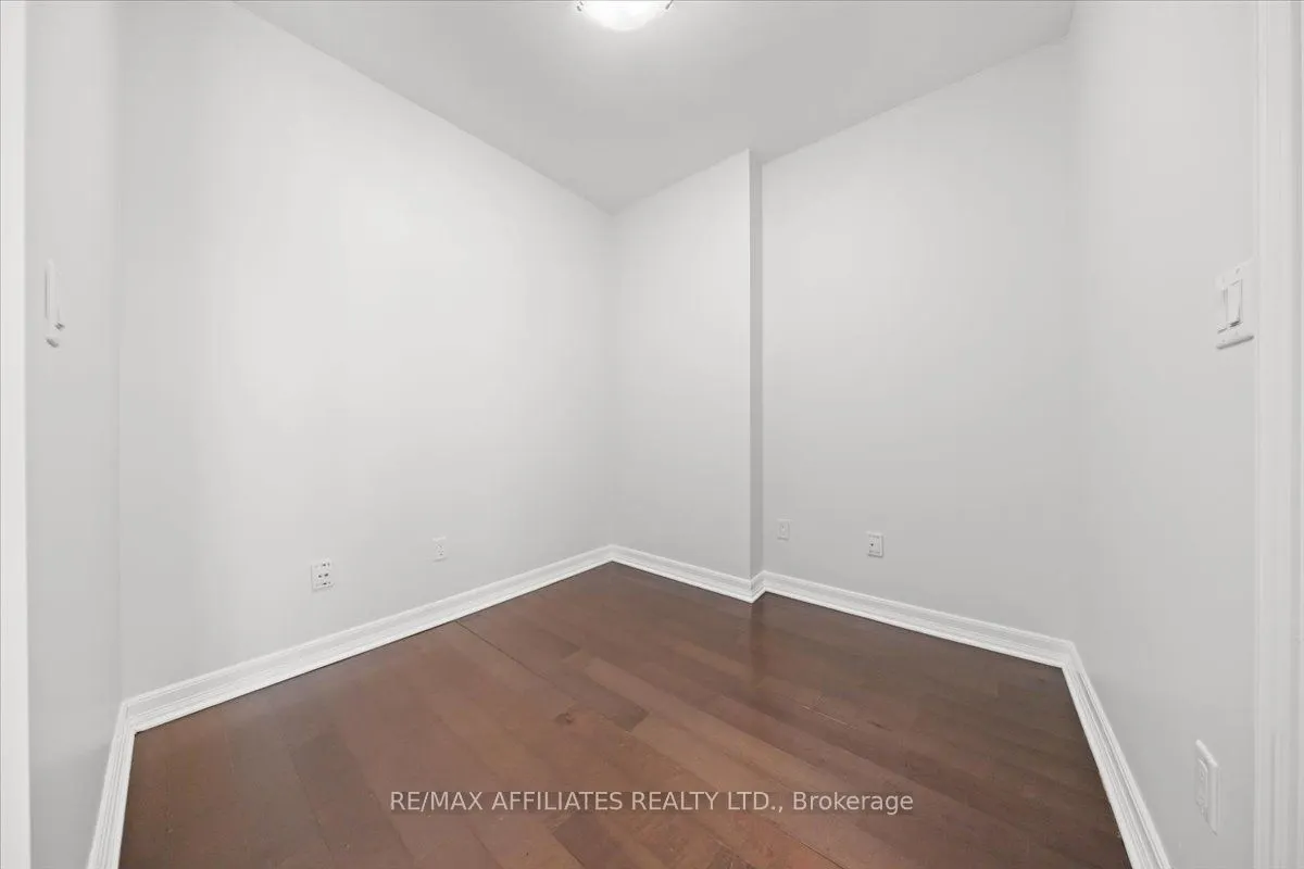 238 Besserer Street, #303