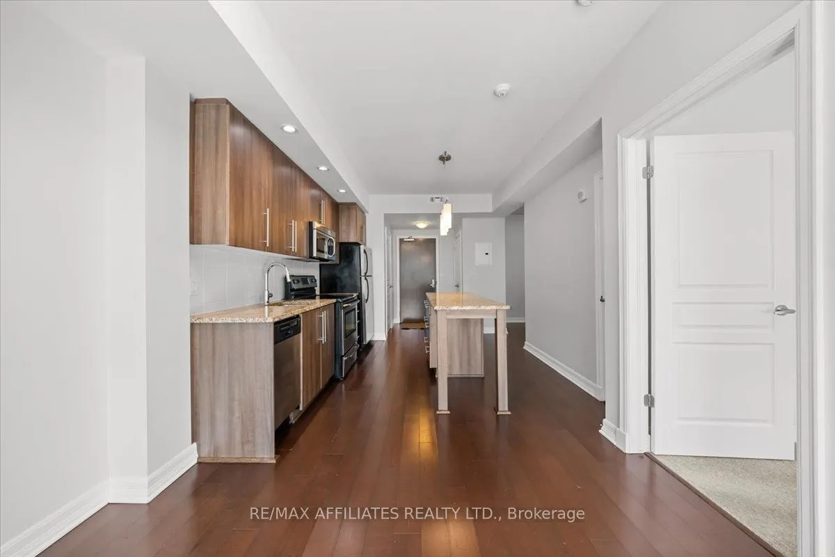 238 Besserer Street, #303