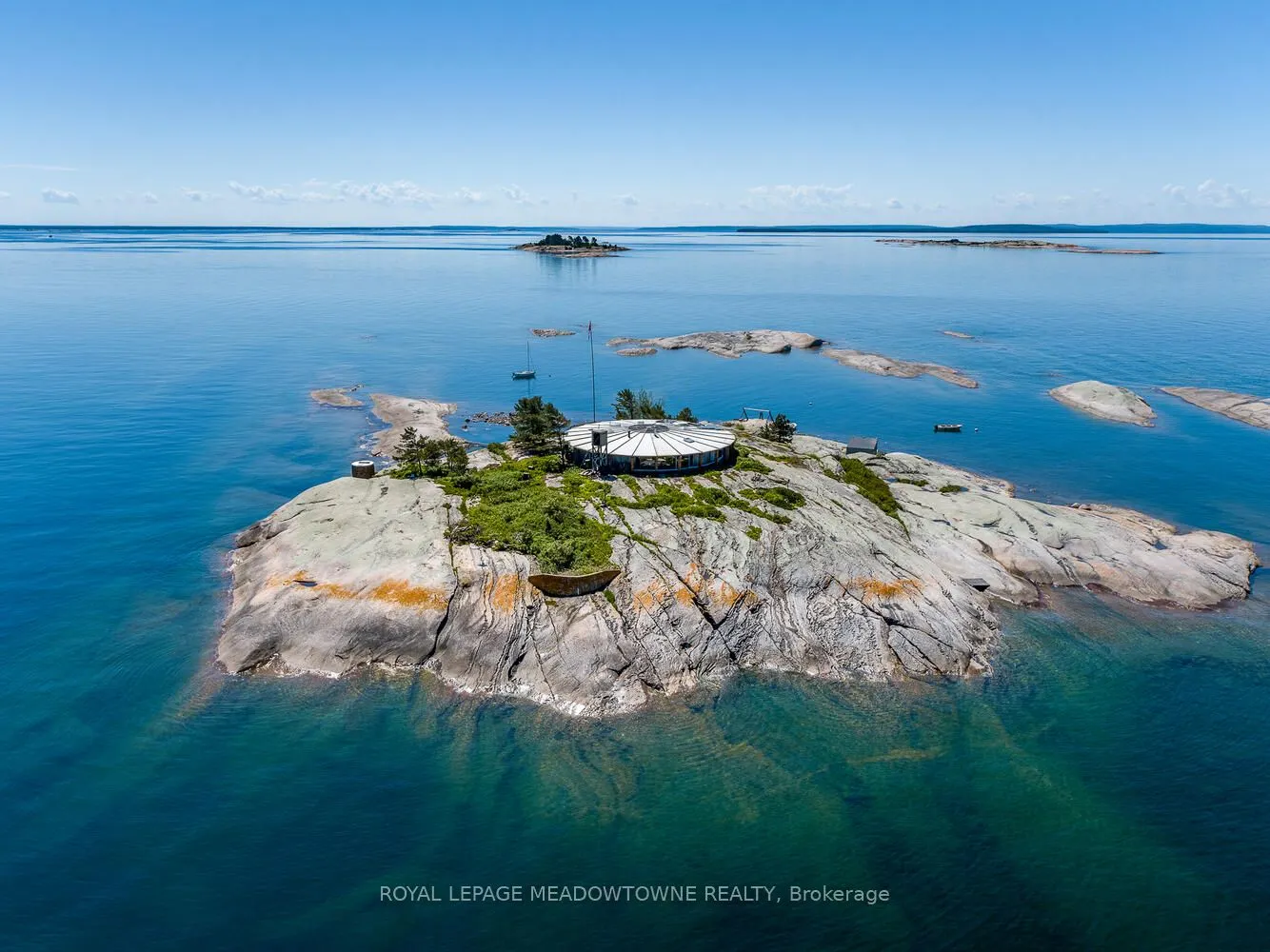 2 3700 The Table Rock Islands
