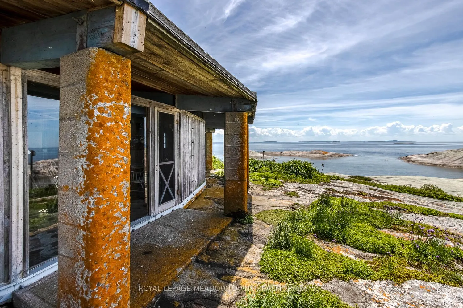 2 3700 The Table Rock Islands