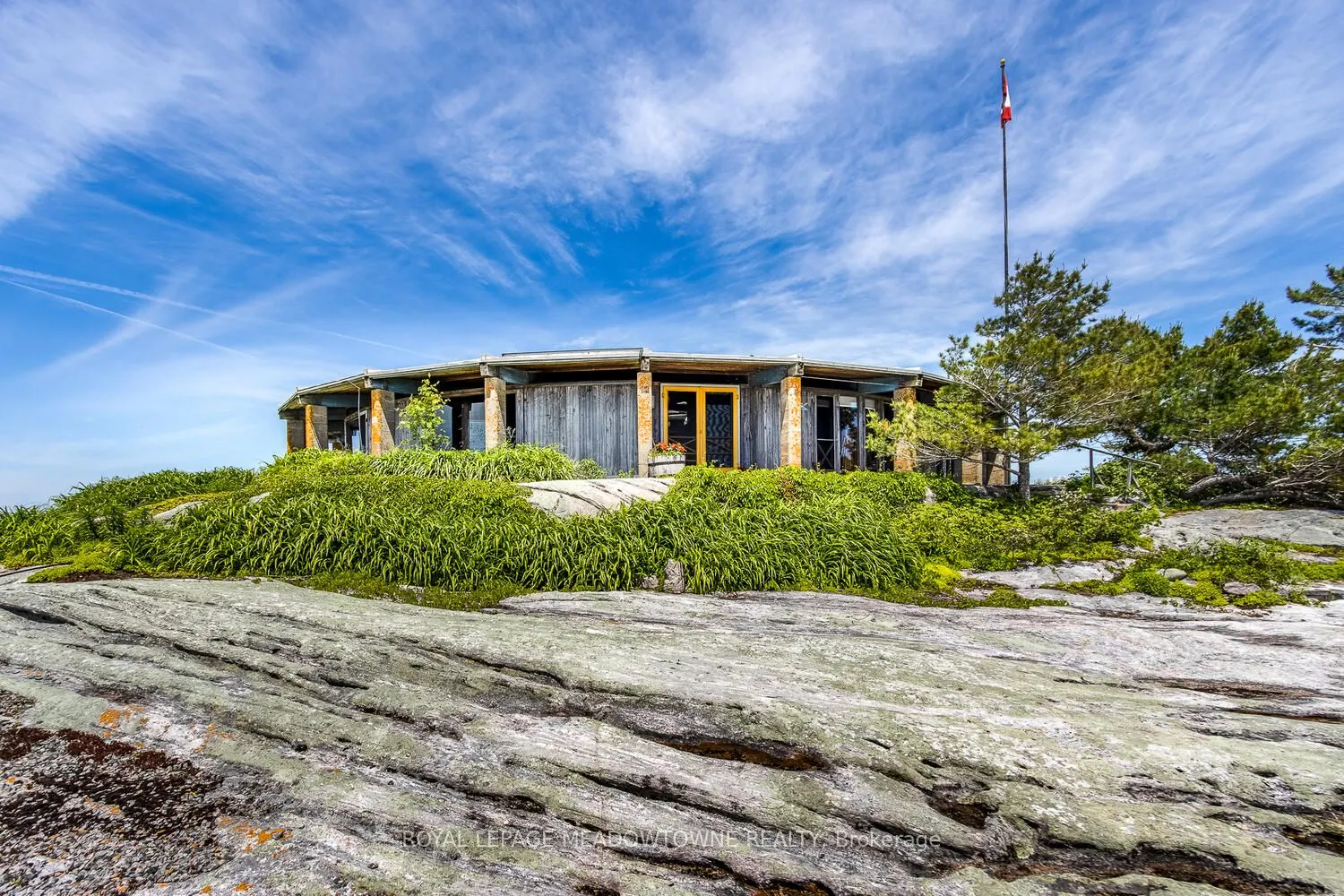 2 3700 The Table Rock Islands