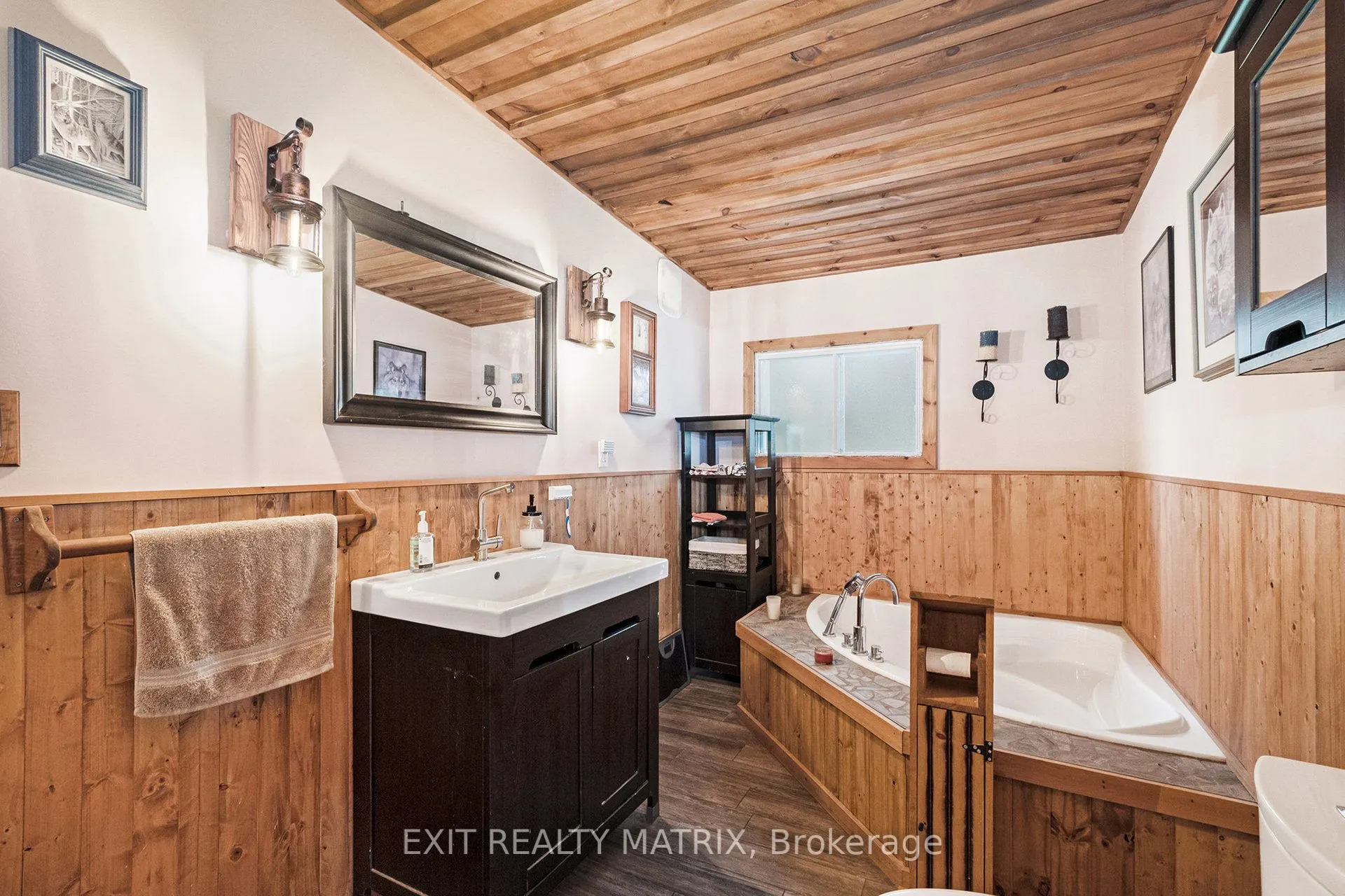 4866 County Road 17 Road