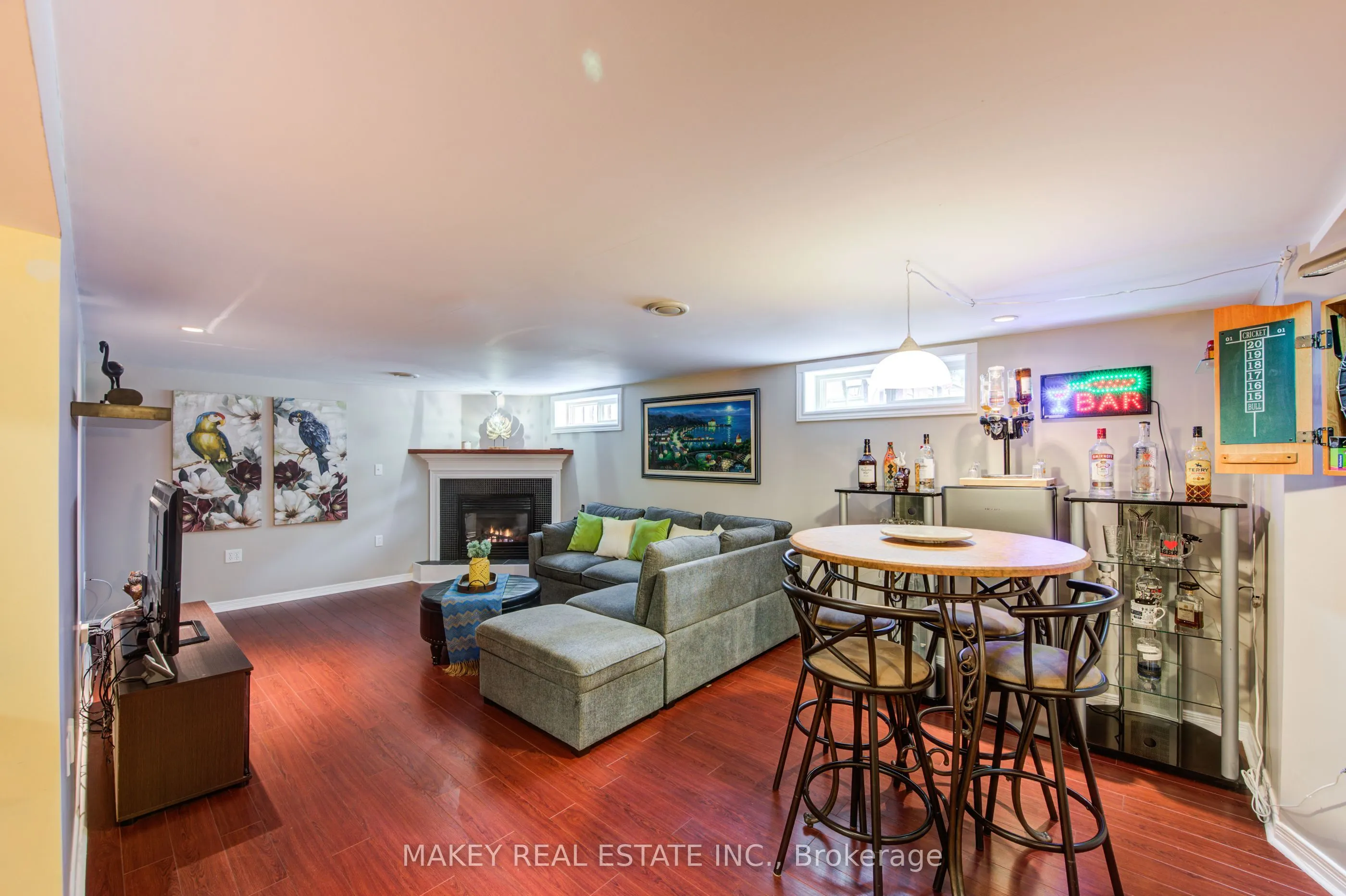 317 Spencer Street
