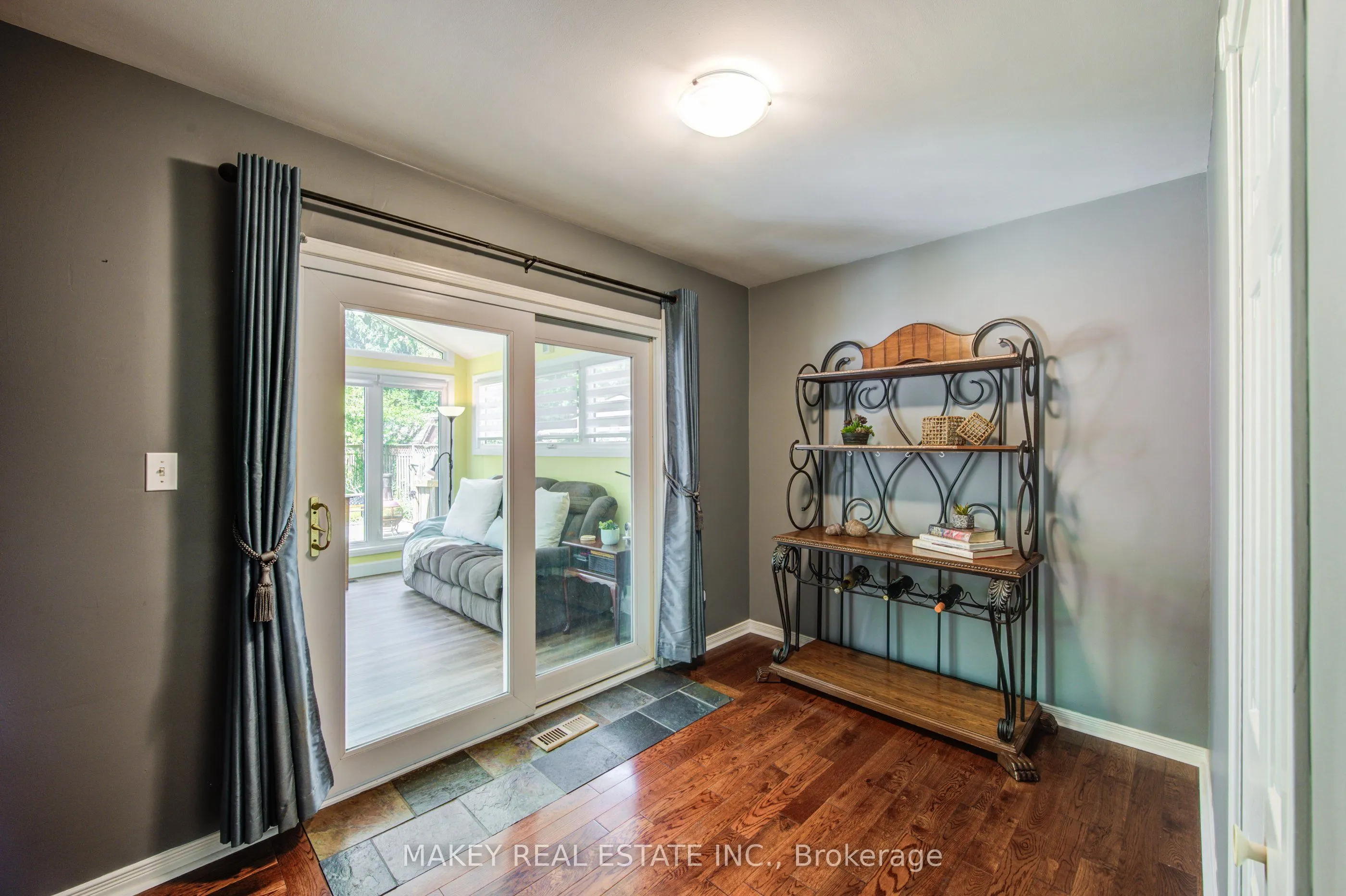 317 Spencer Street