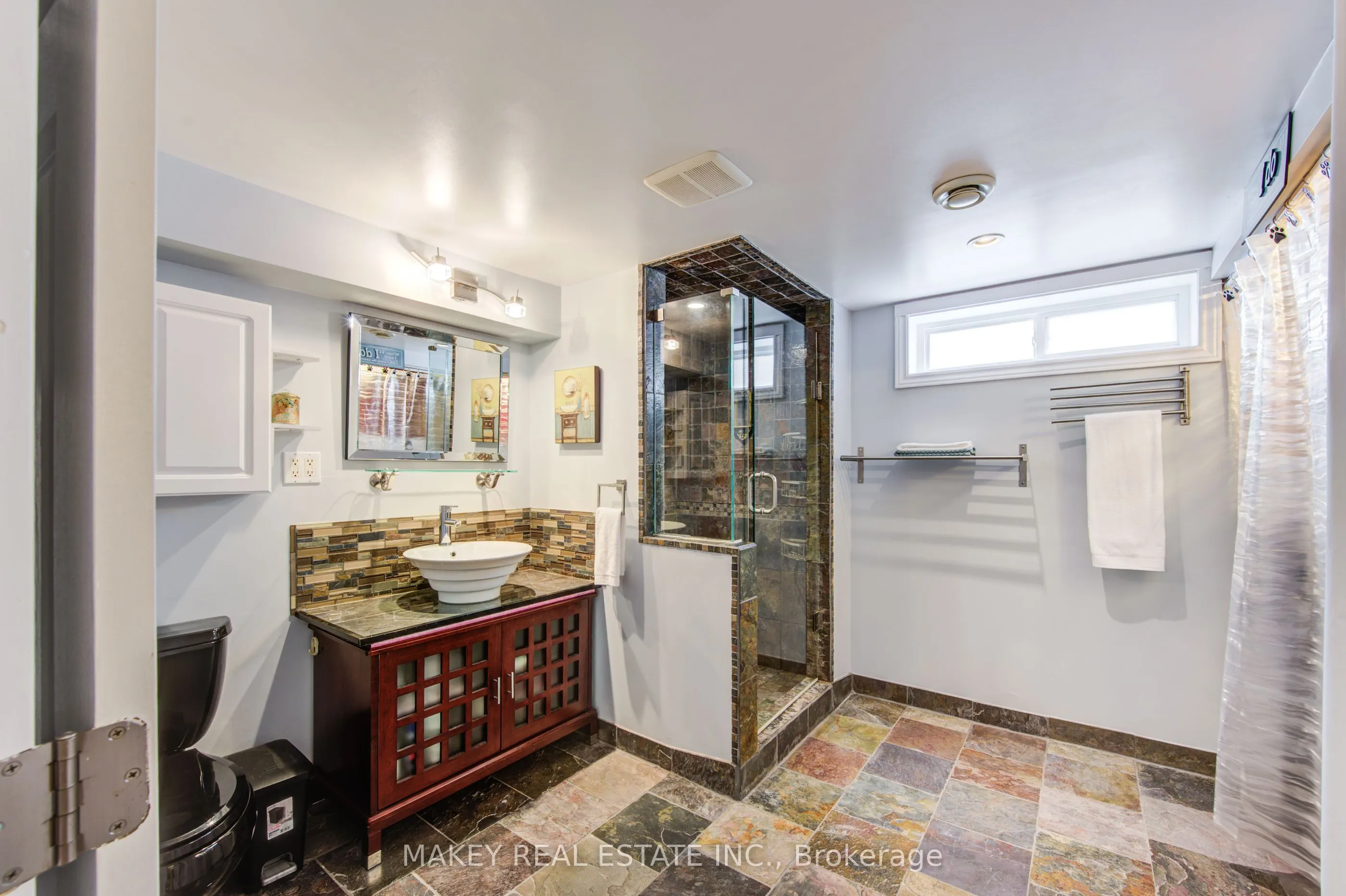 317 Spencer Street