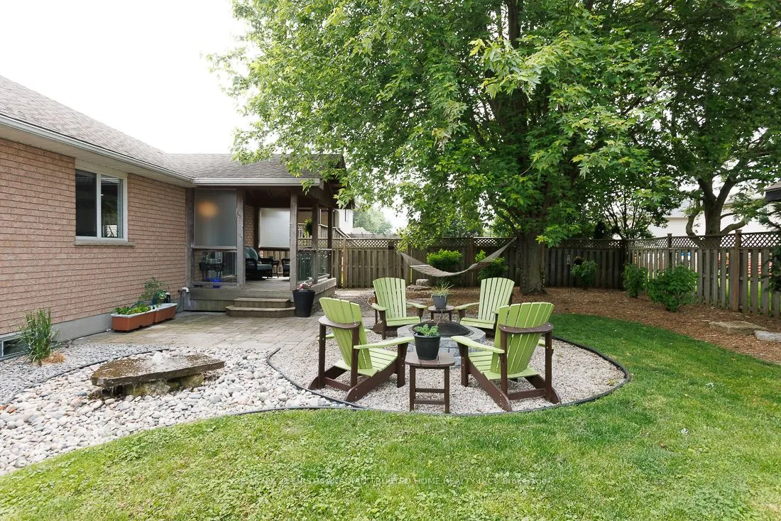 581 Harris Circle