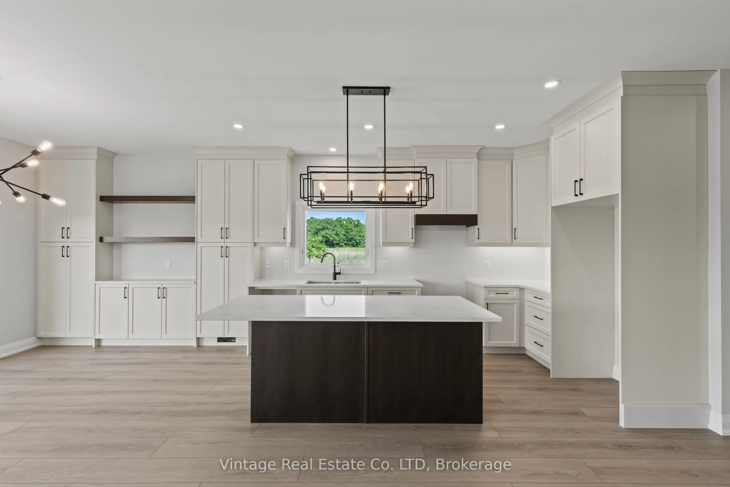 7455 Majestic Trail