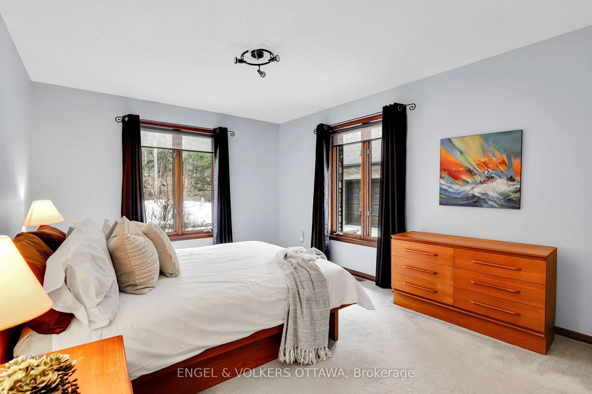 7 Deerfield Drive