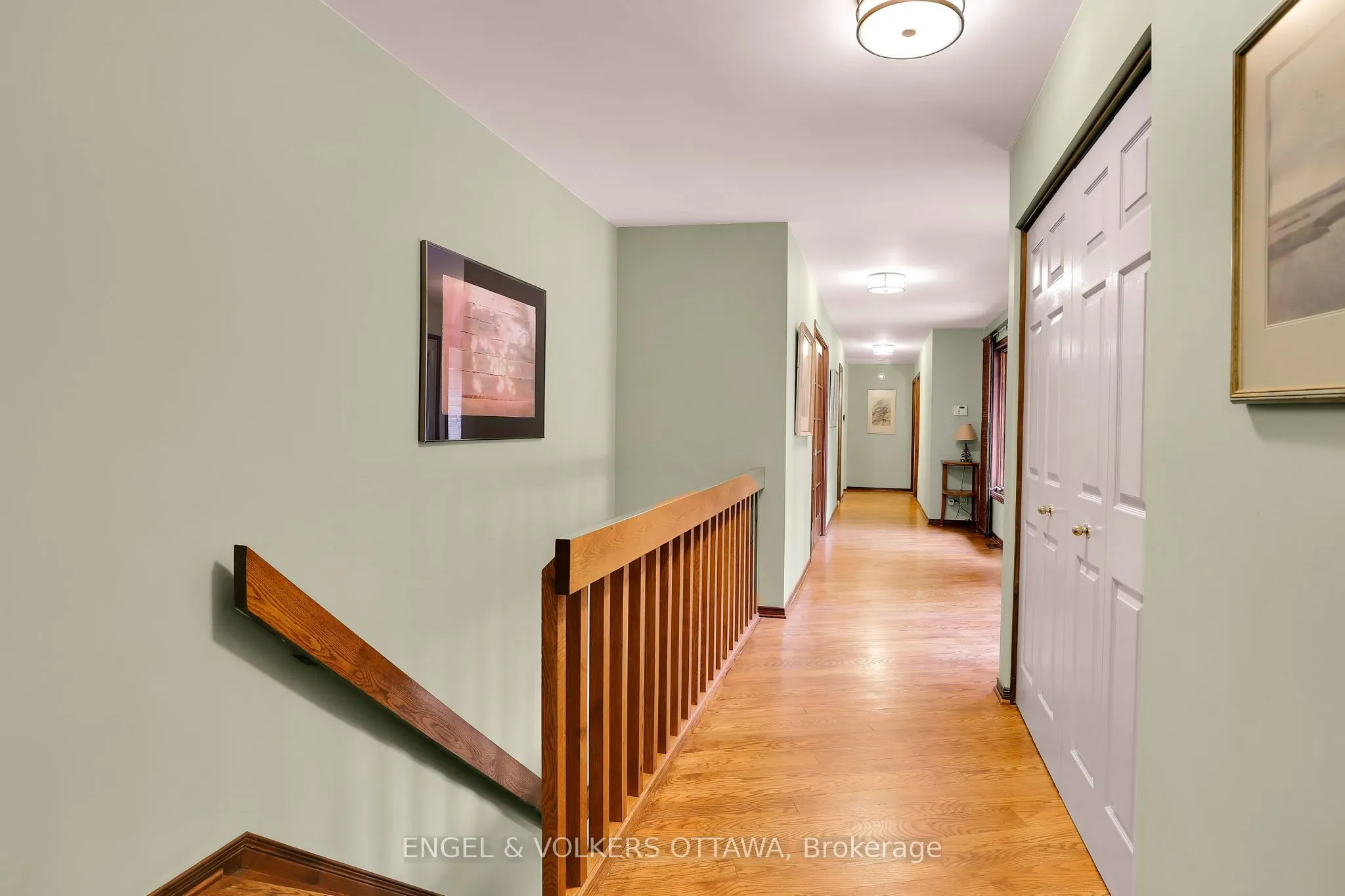 7 Deerfield Drive