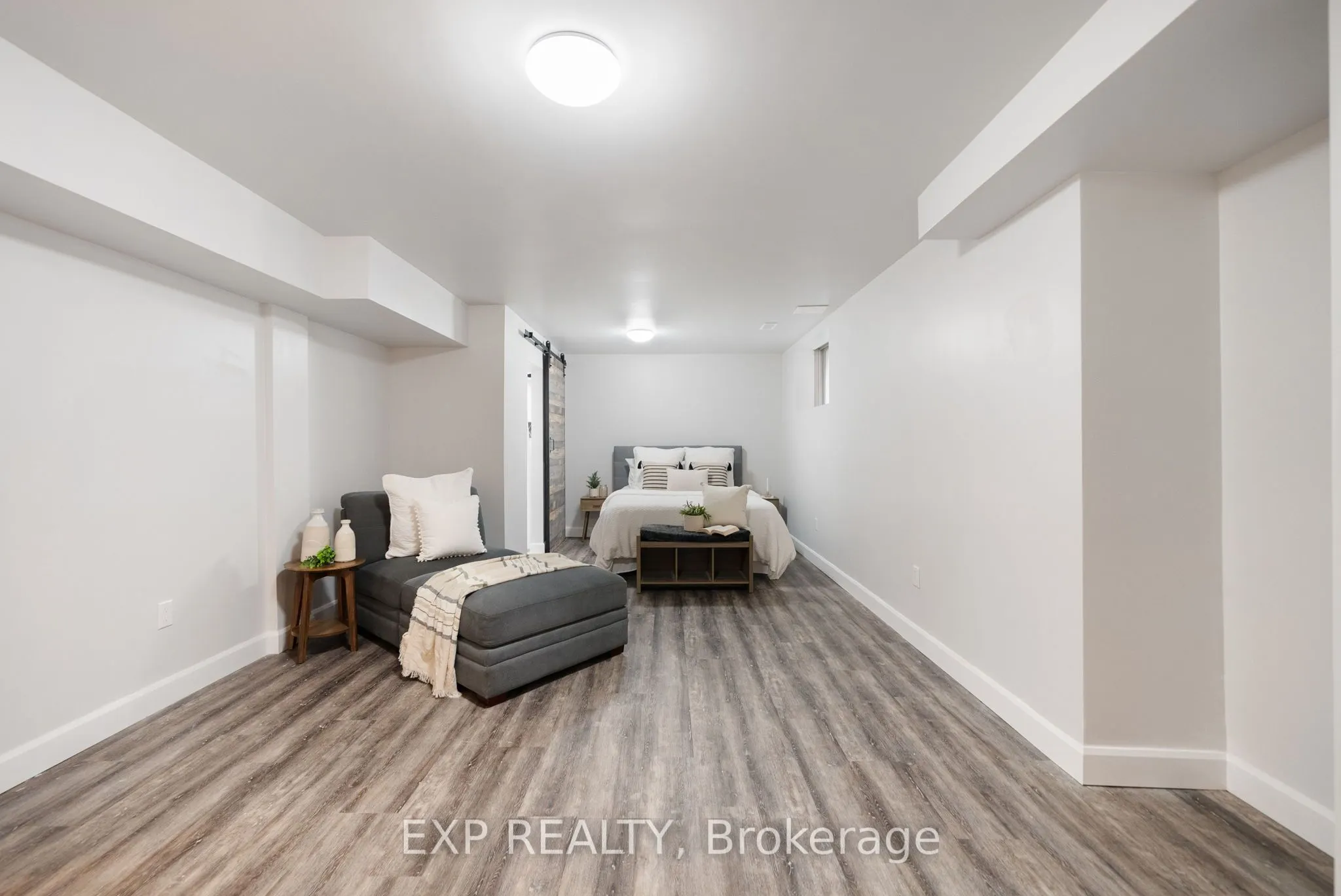 203 Strachan Street