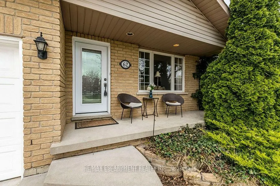 62 Spadara Drive