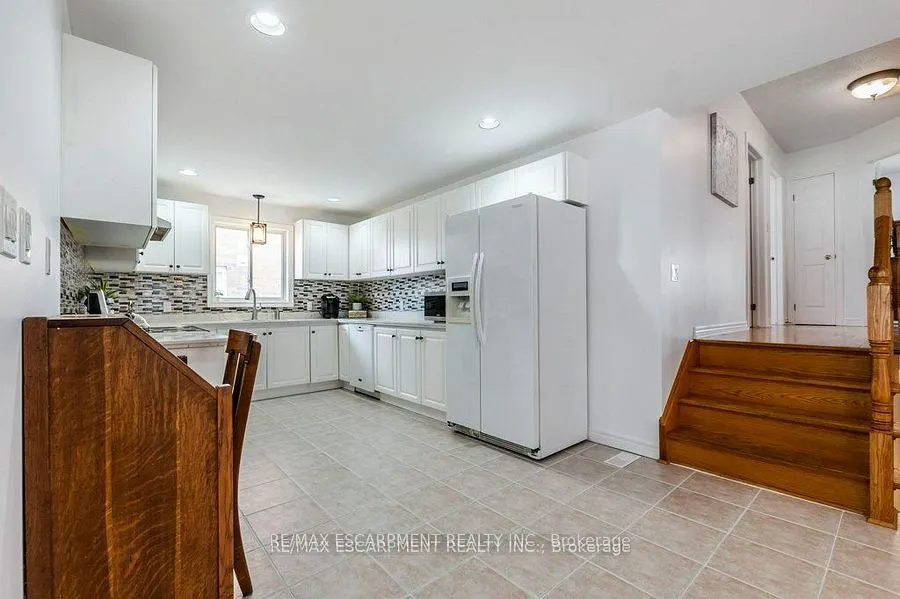 62 Spadara Drive
