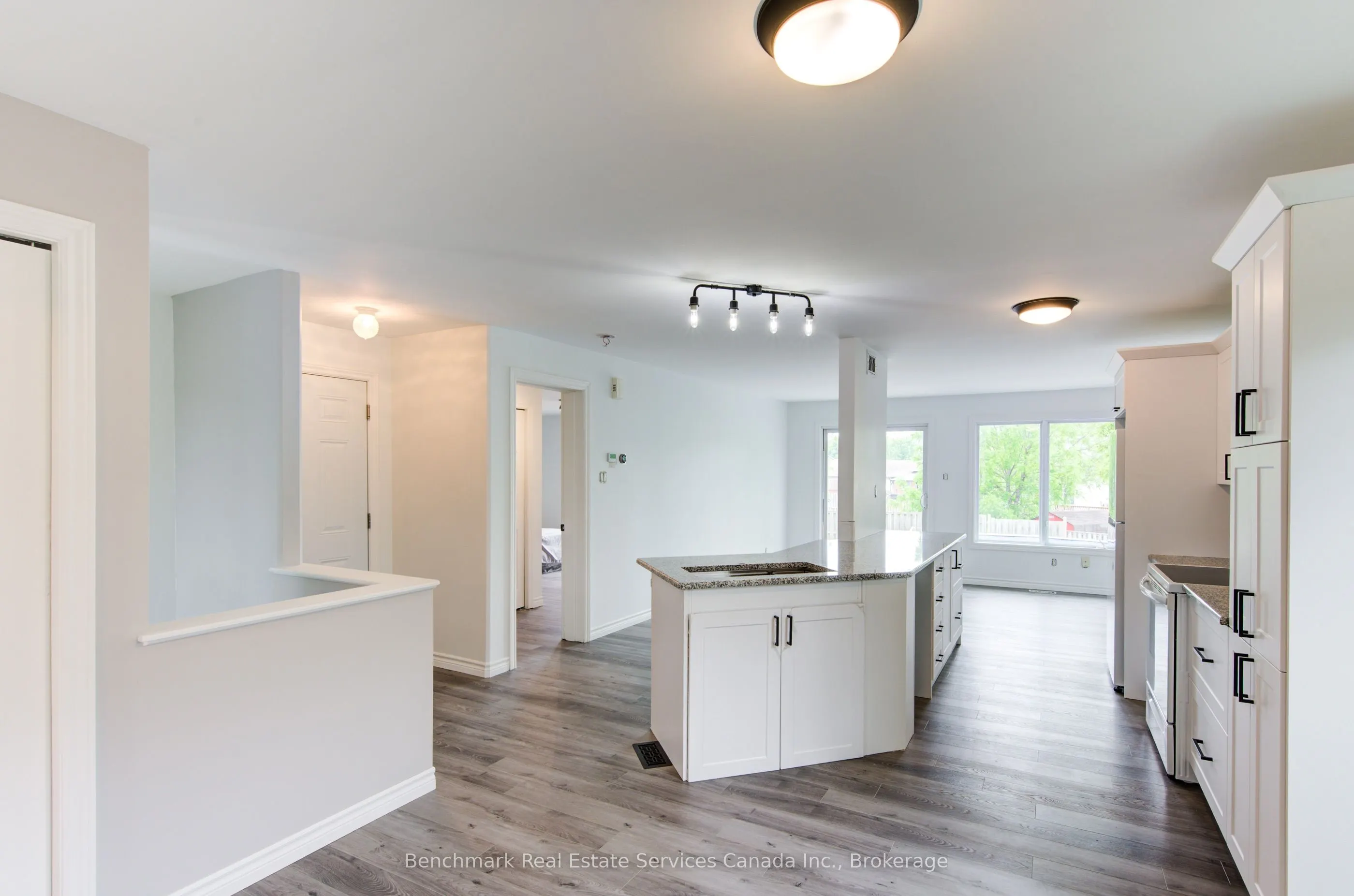 10 Tara Court