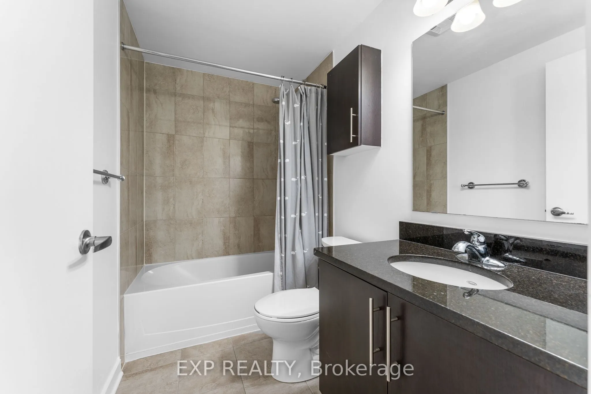 456 King Edward Avenue, #403