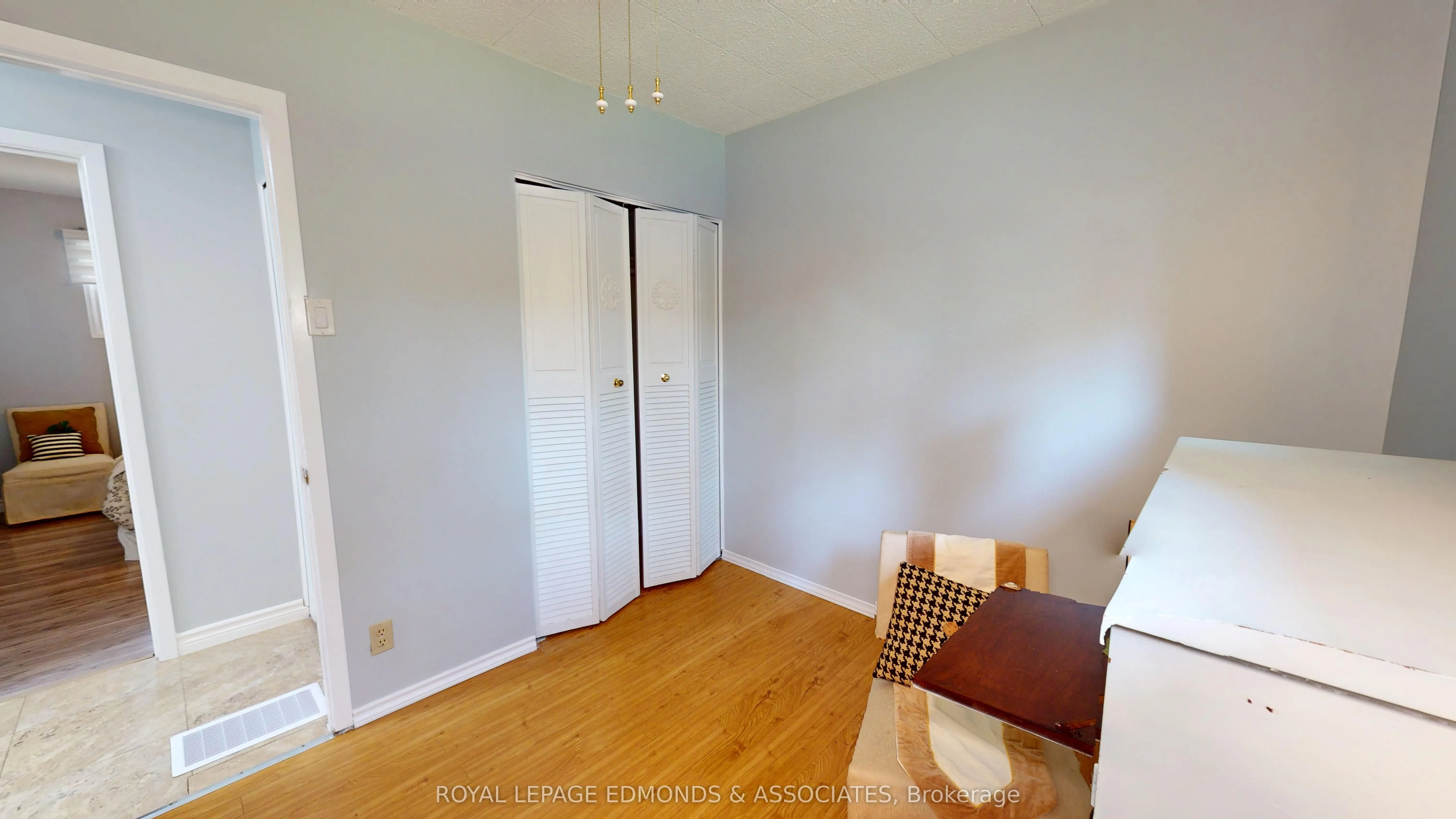 3283 Petawawa Boulevard