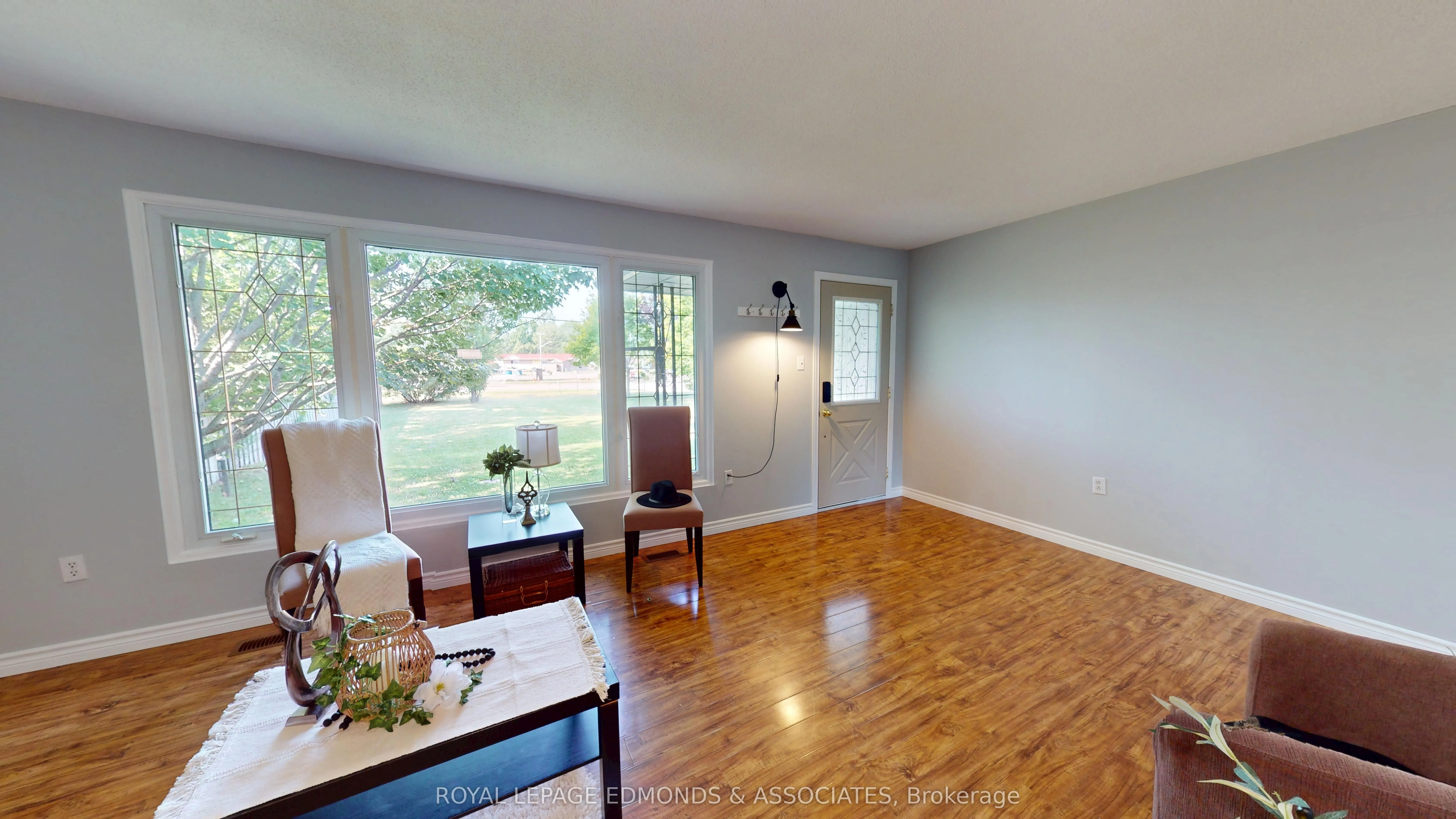 3283 Petawawa Boulevard