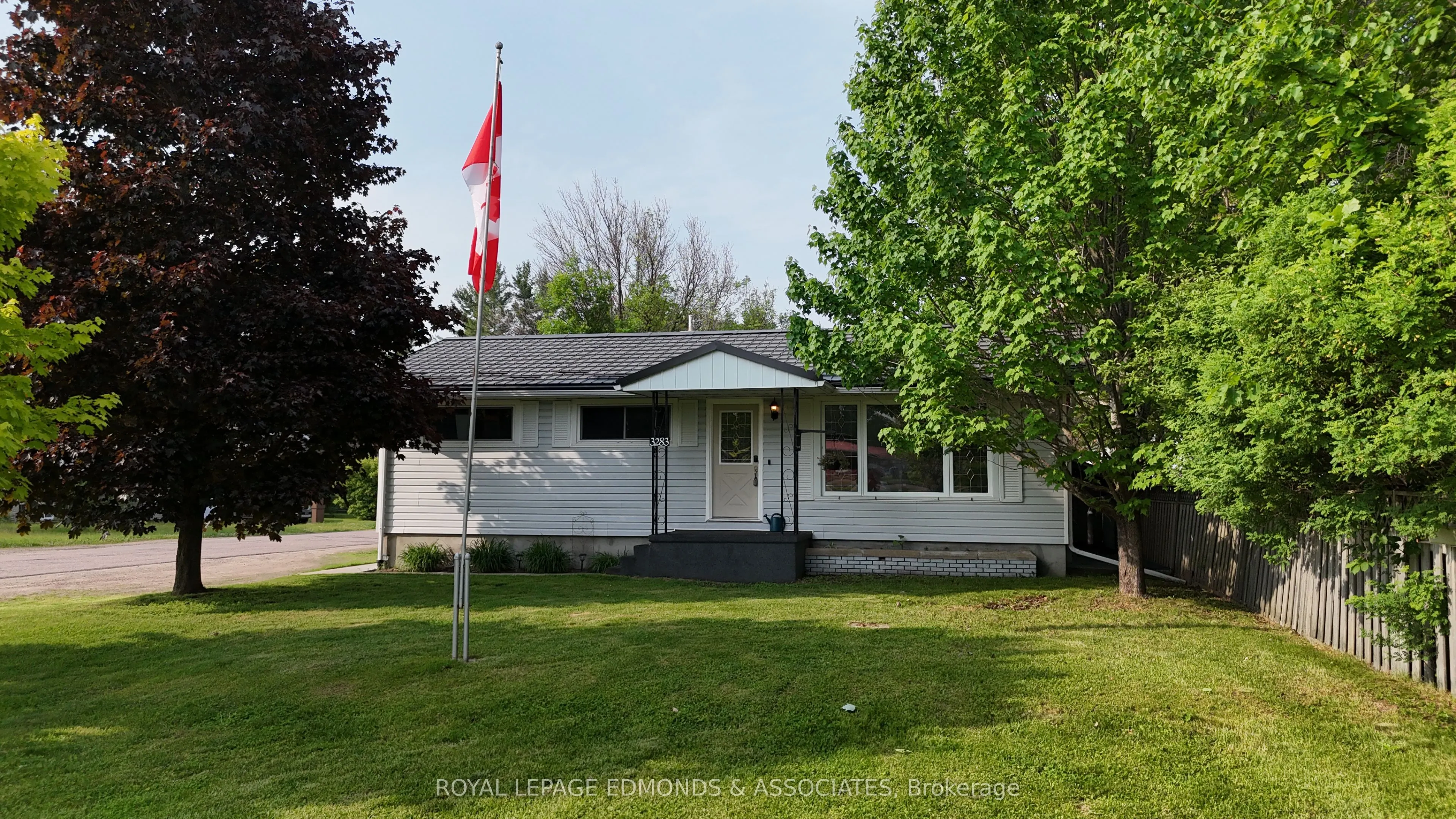 3283 Petawawa Boulevard