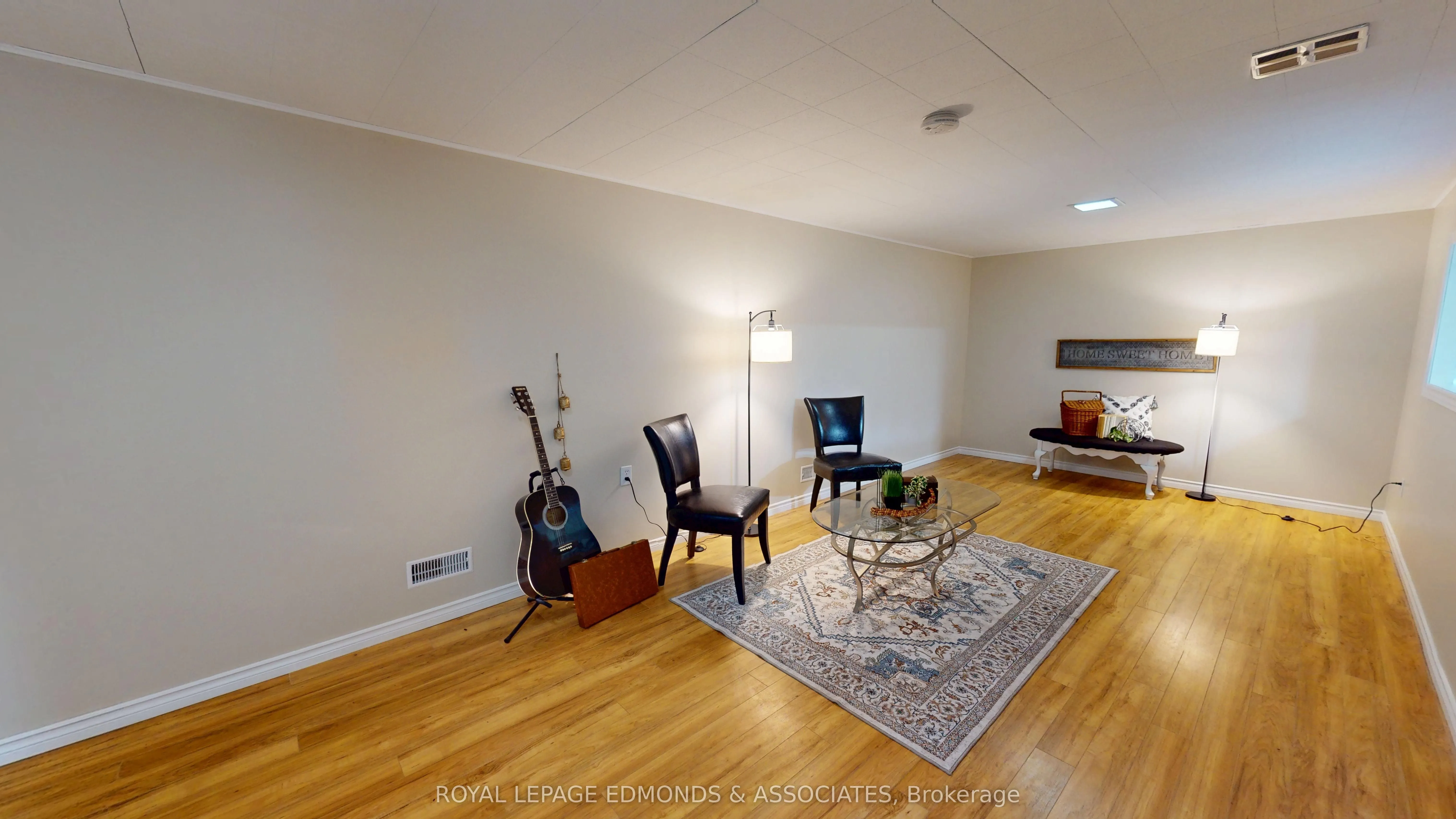 3283 Petawawa Boulevard