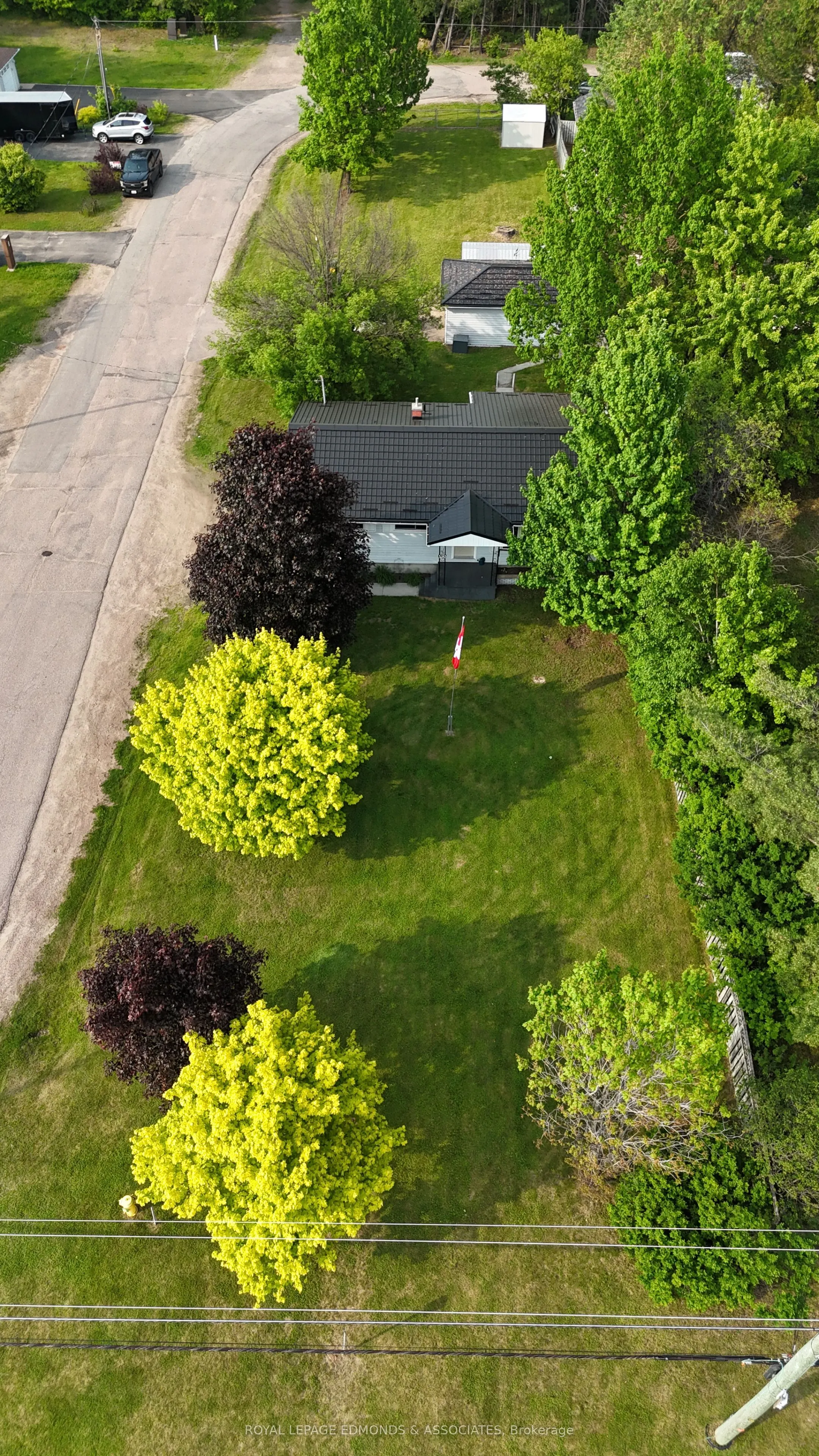 3283 Petawawa Boulevard