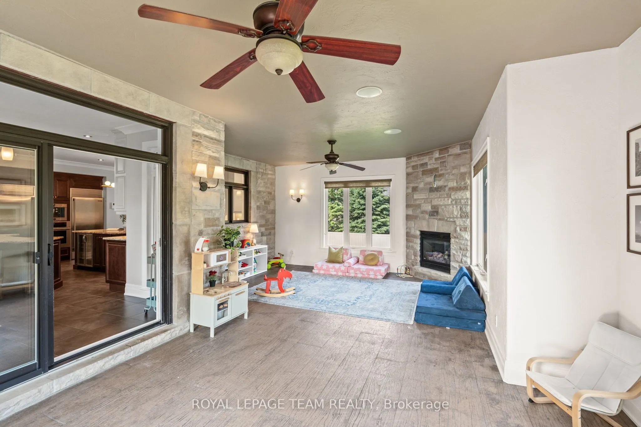 6132 Pebblewoods Drive