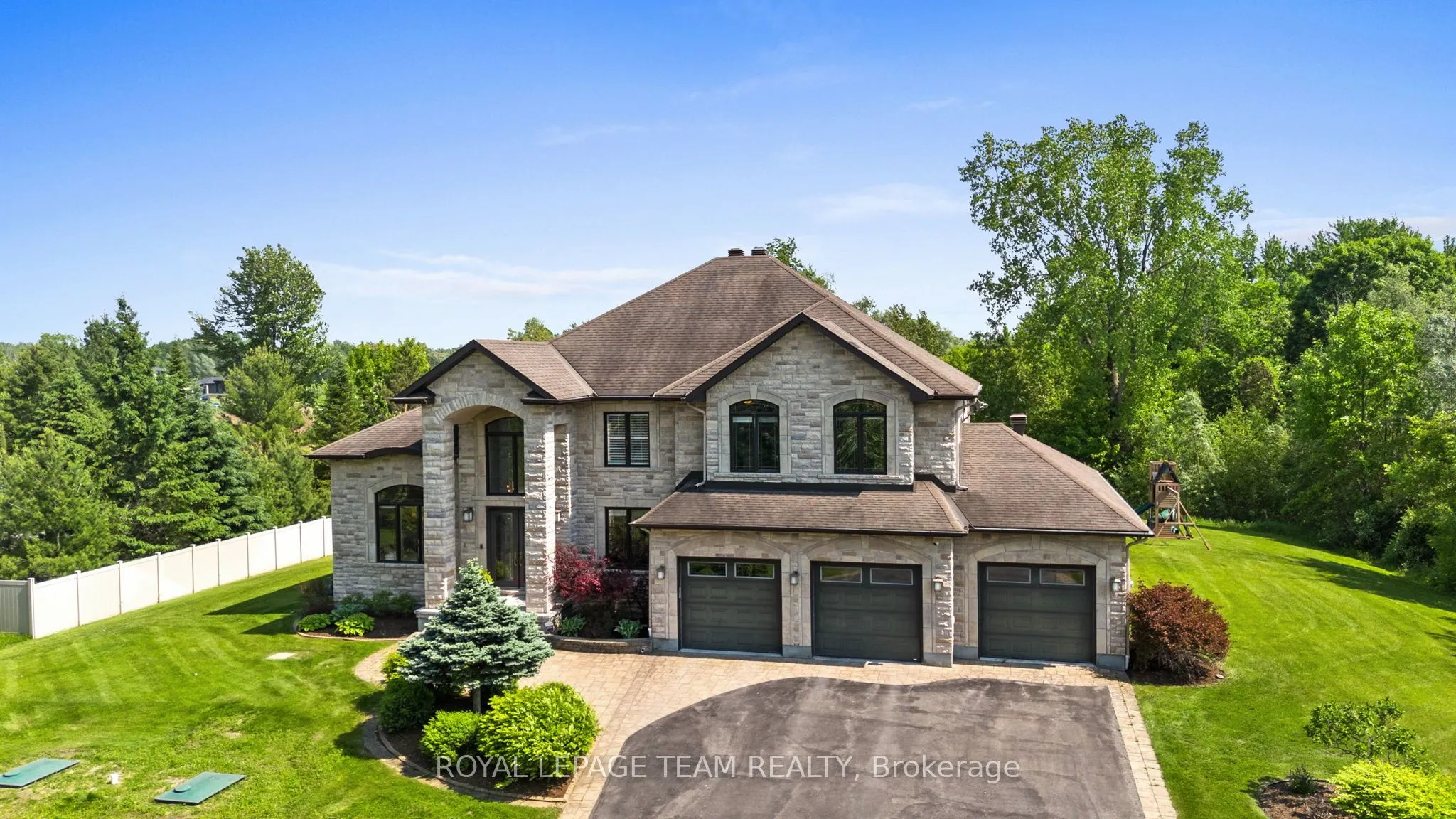 6132 Pebblewoods Drive