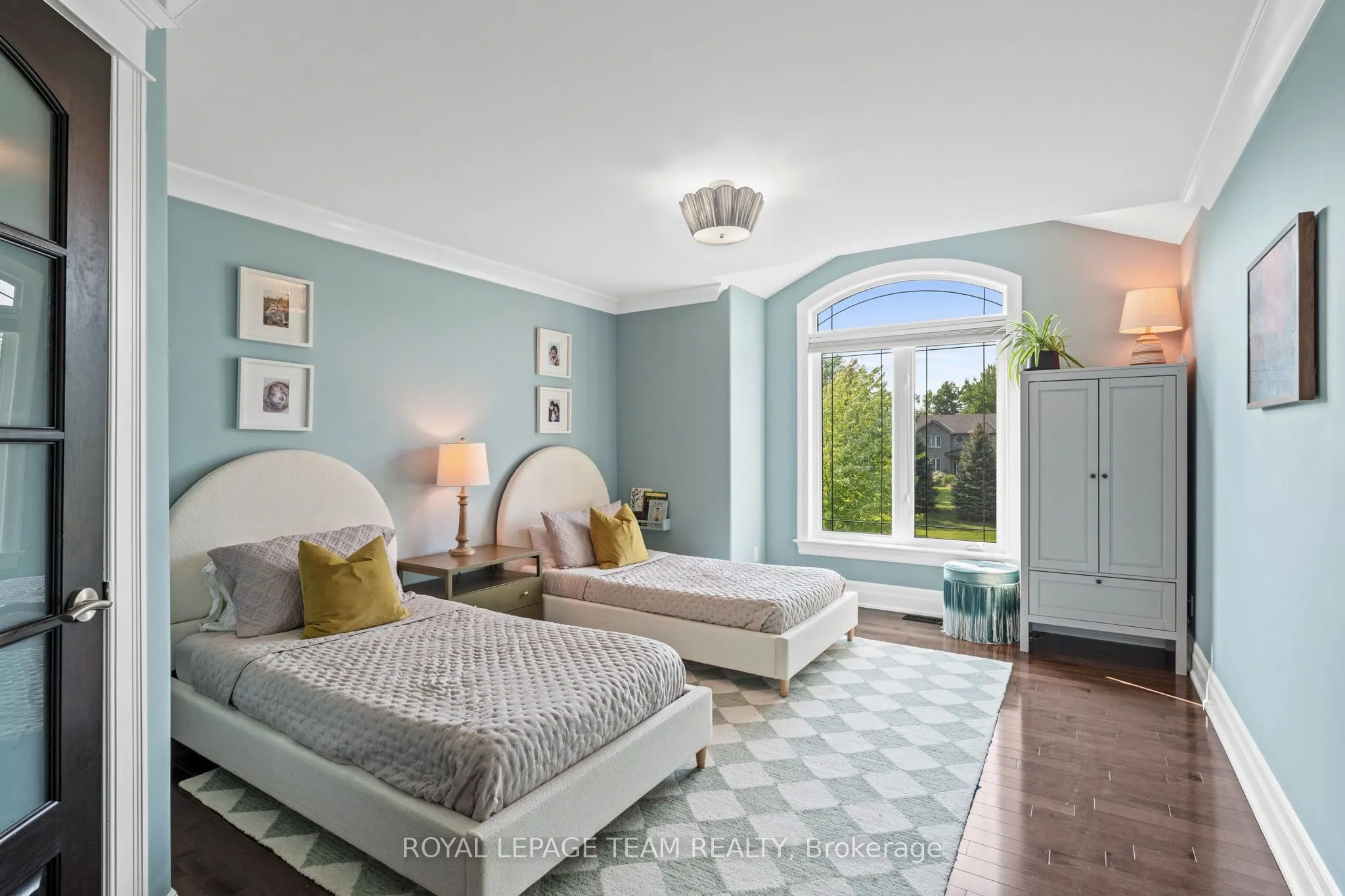 6132 Pebblewoods Drive