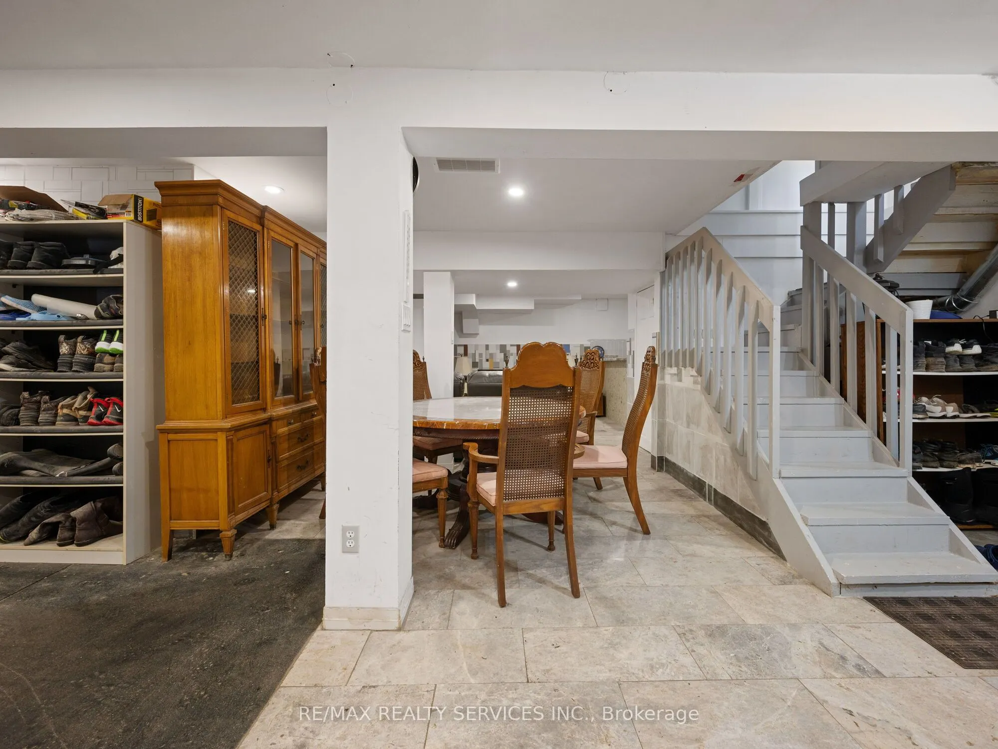 183 Mcguire Beach Road