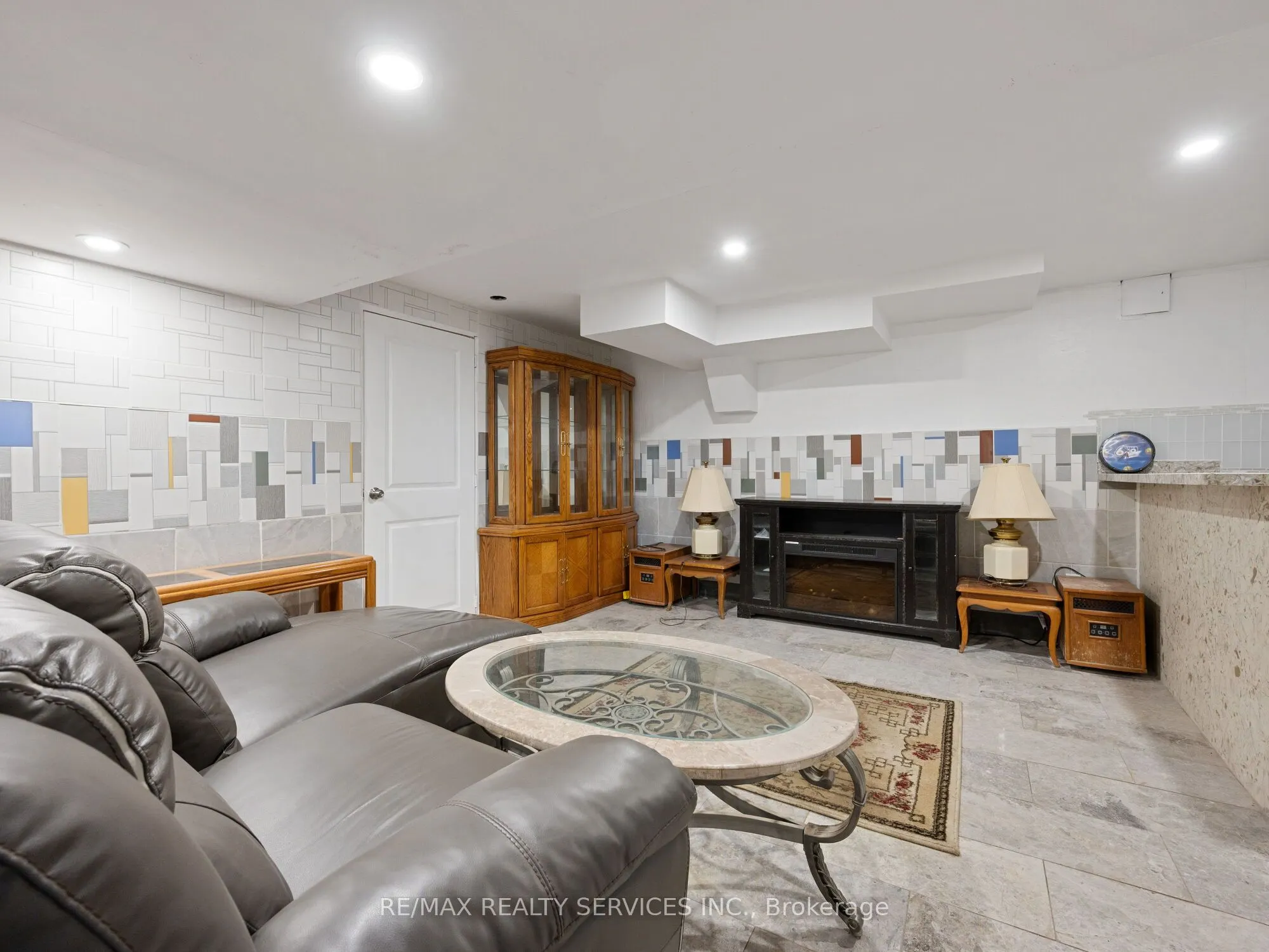 183 Mcguire Beach Road