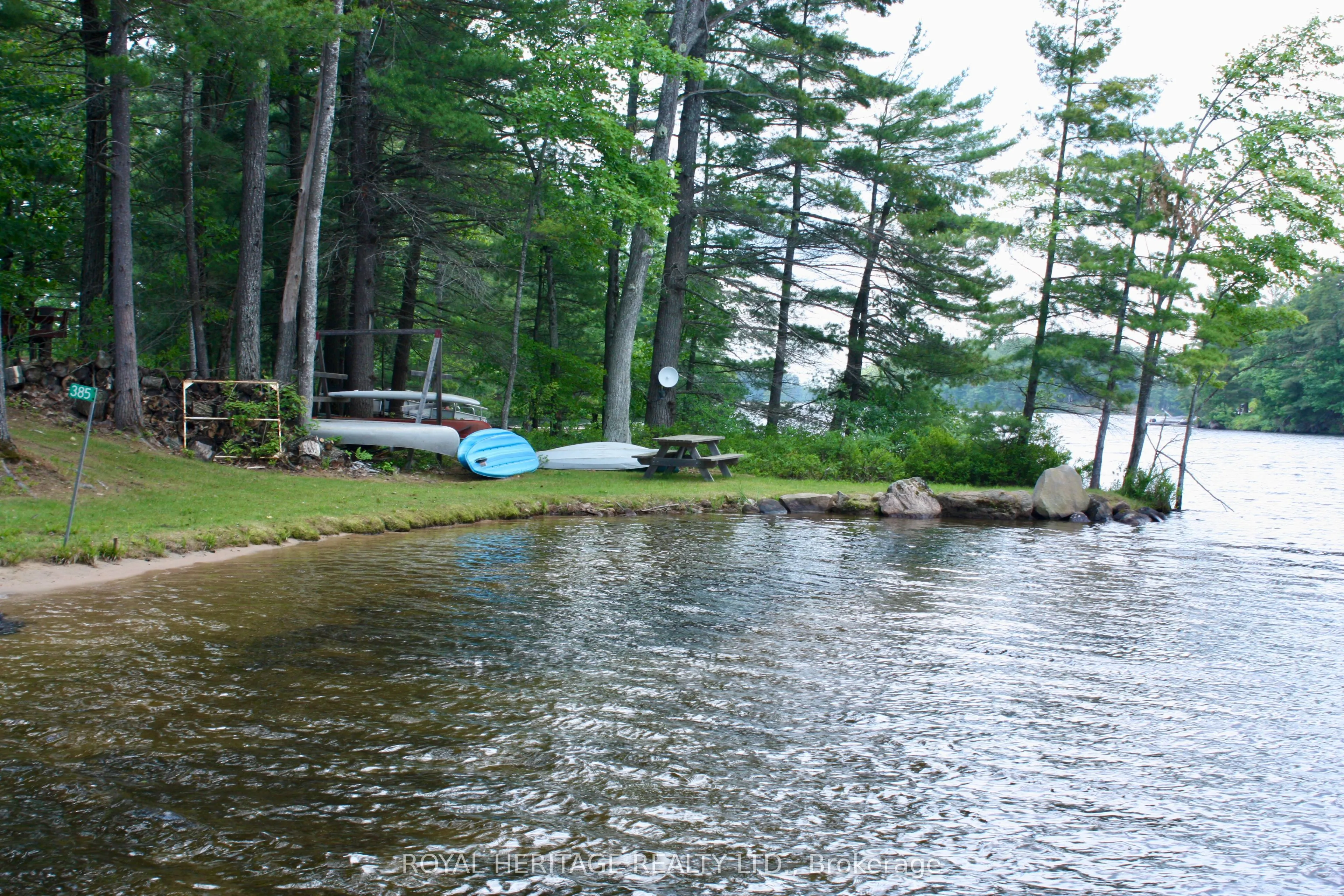 385 Island 38