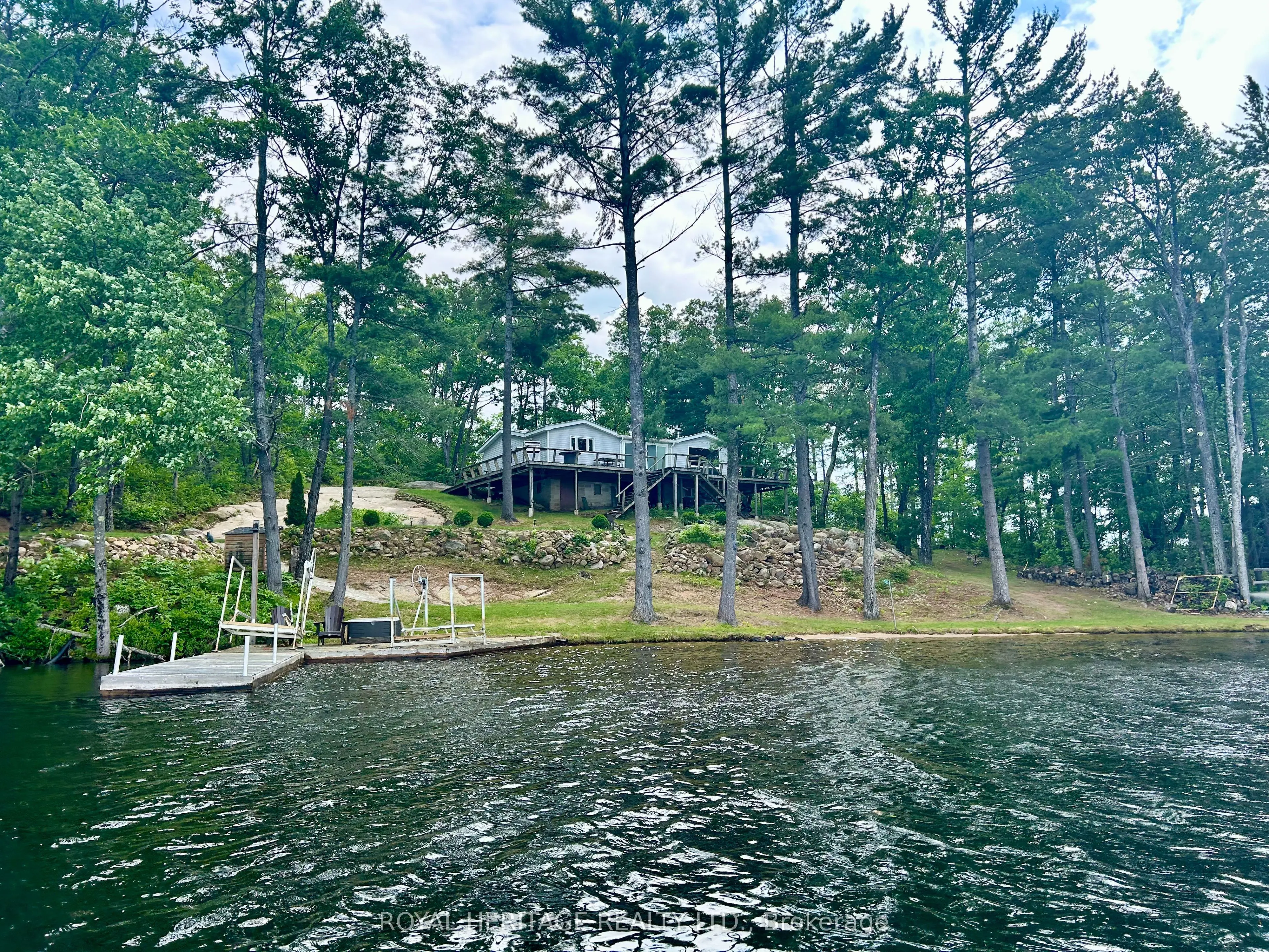 385 Island 38