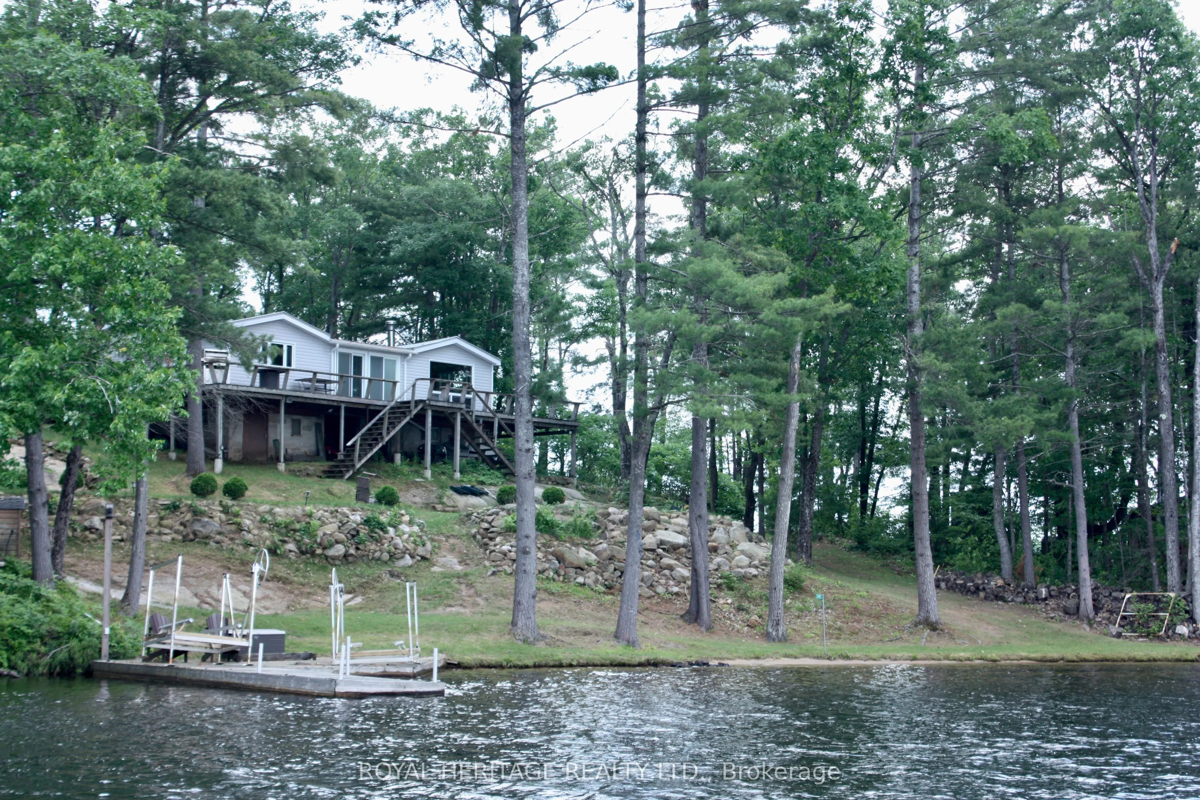 385 Island 38