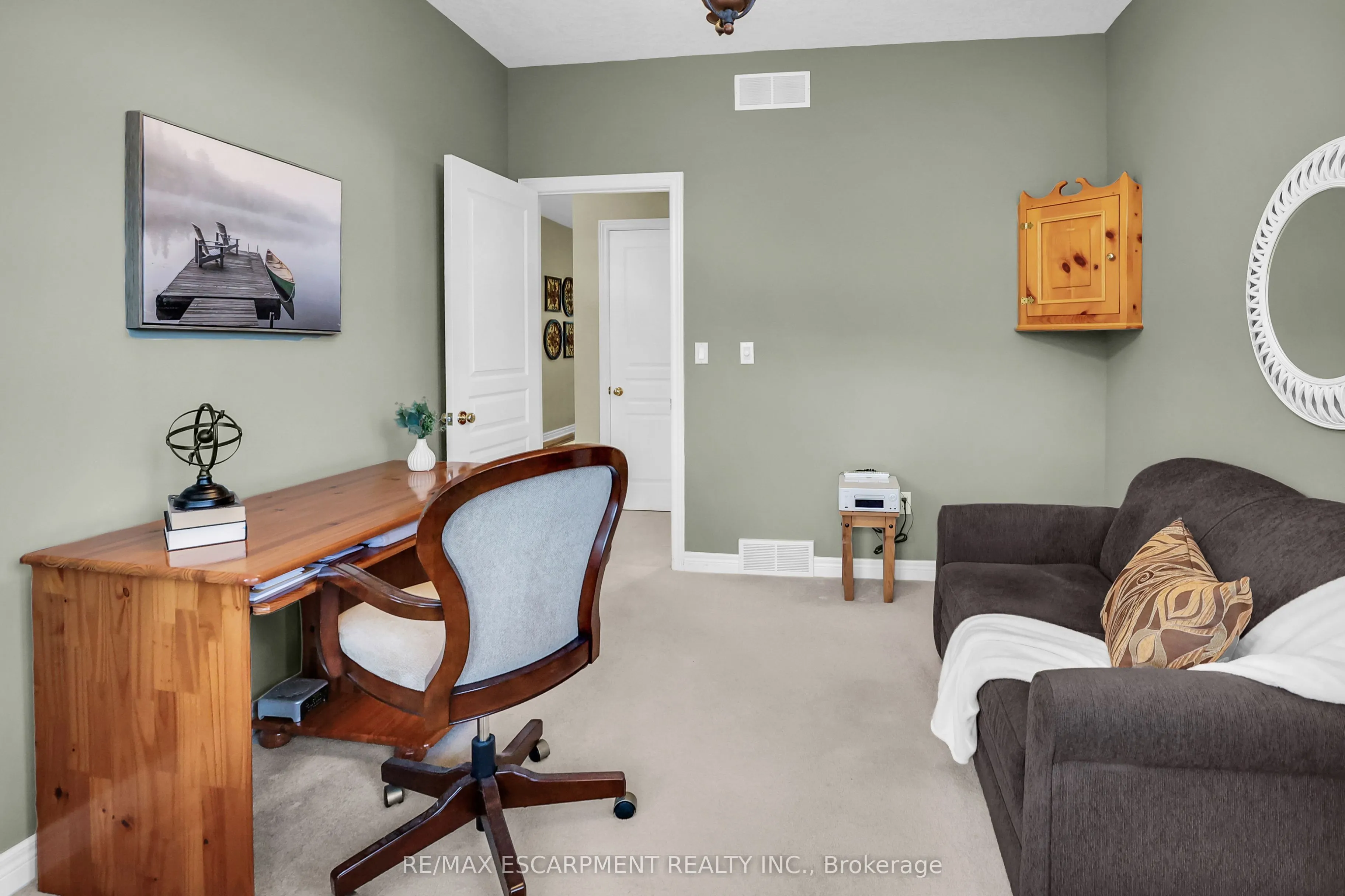 8 Muscat Drive, #4