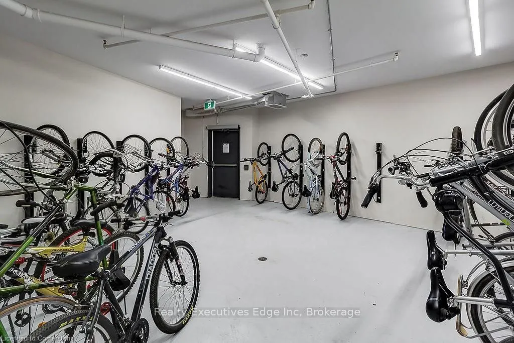 125 Shoreview Place, #416