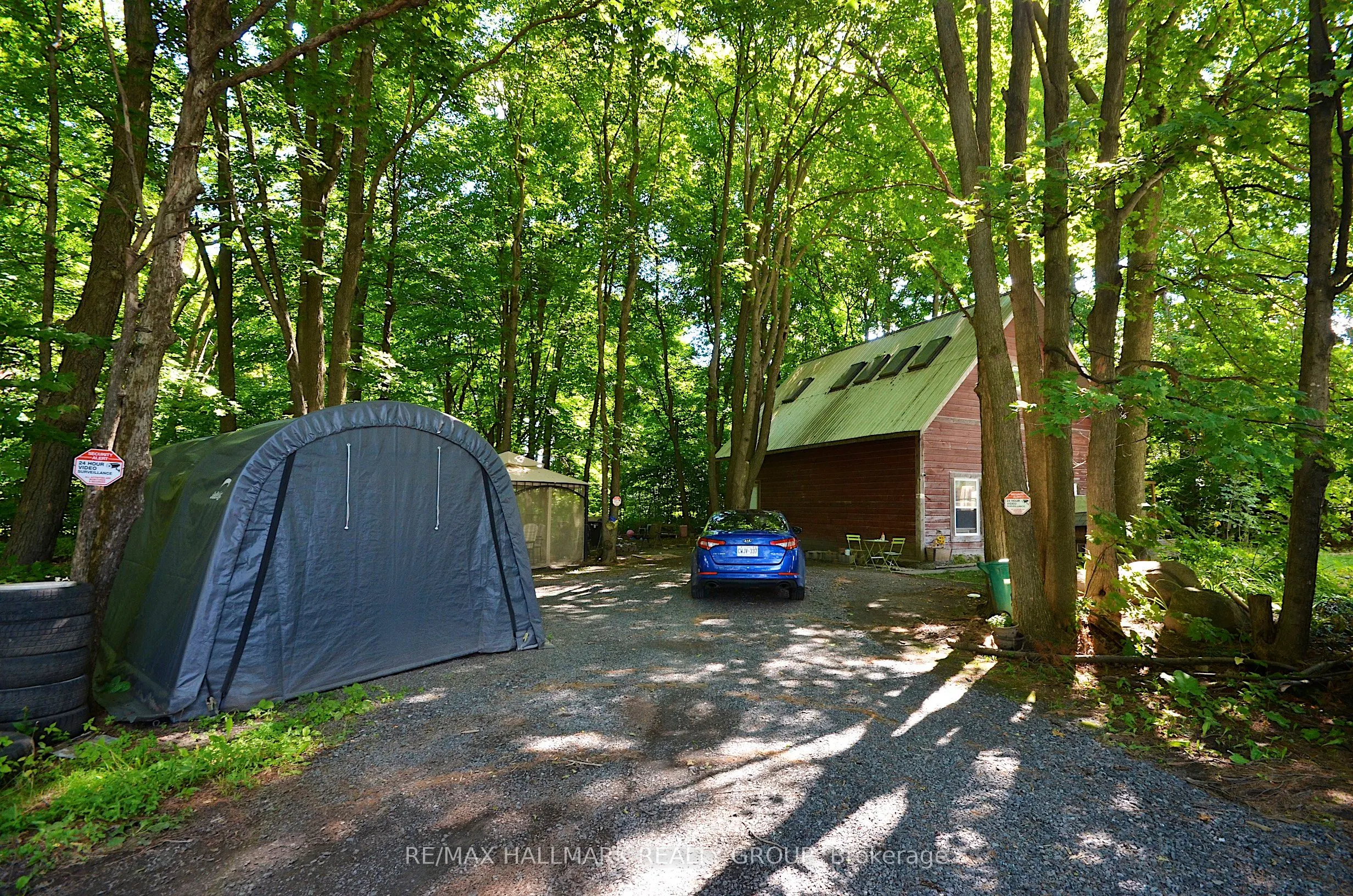 1675 Dunning Road