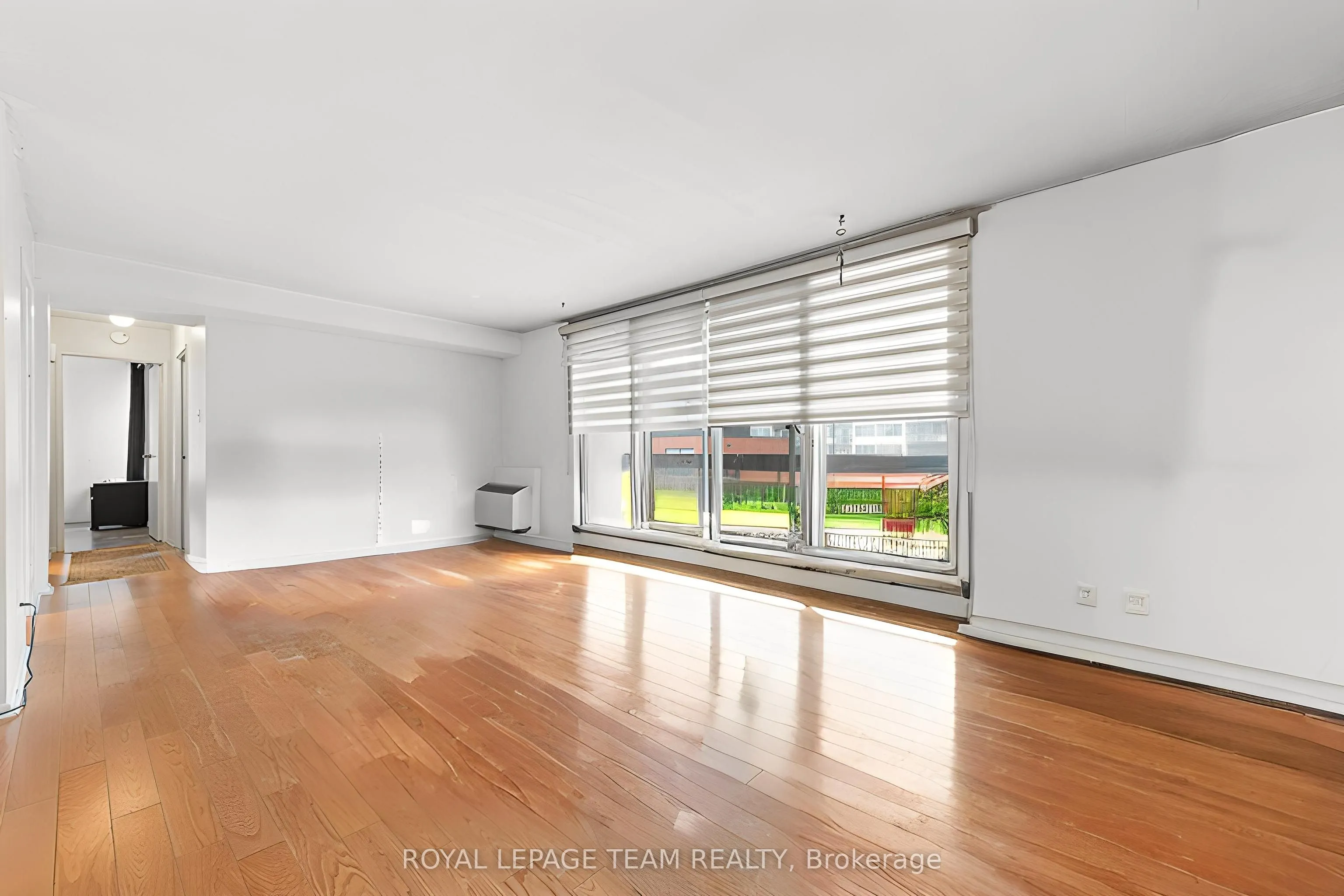 141 Somerset Street W #1202