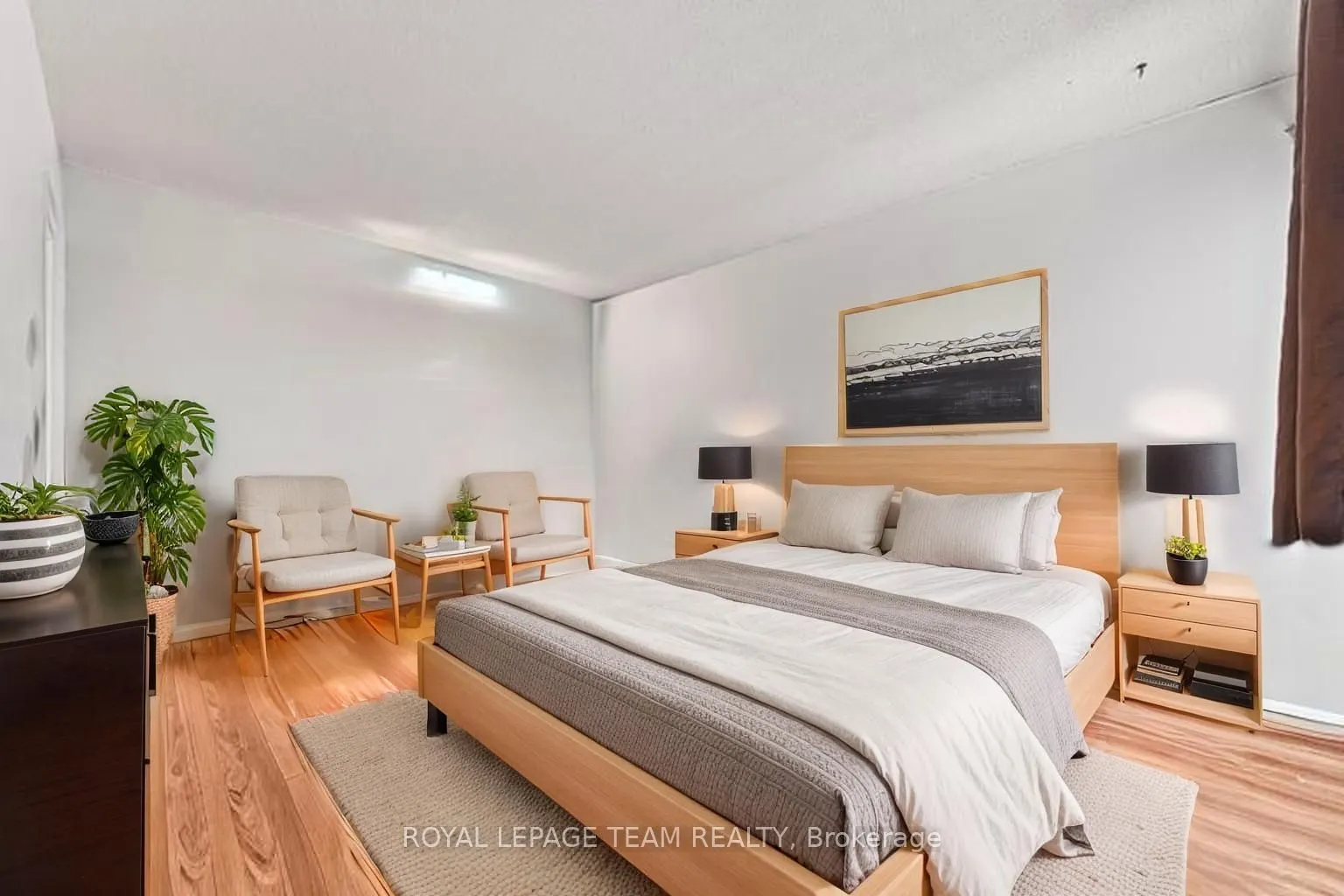 141 Somerset Street W #1202