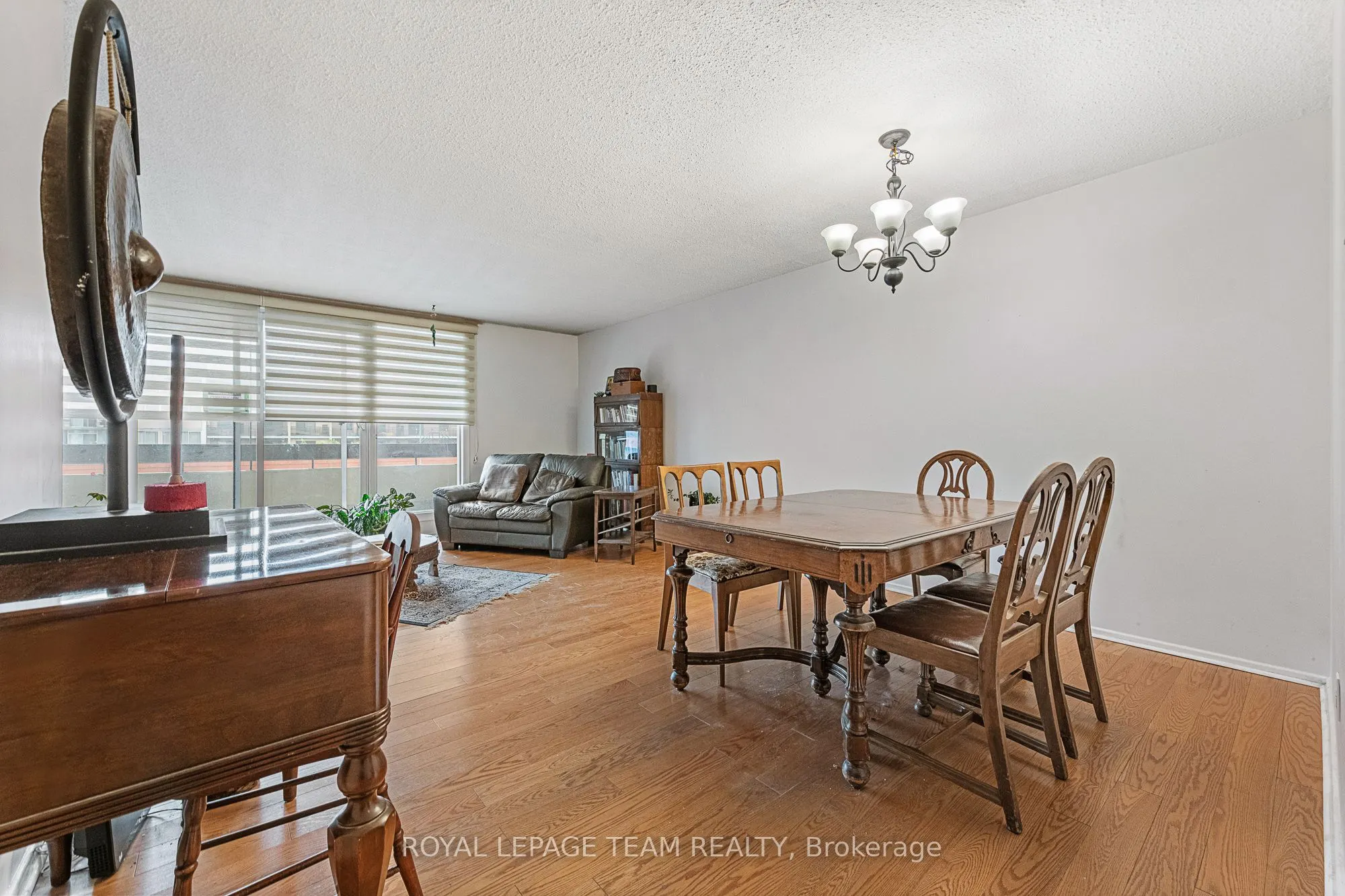 141 Somerset Street W #1202