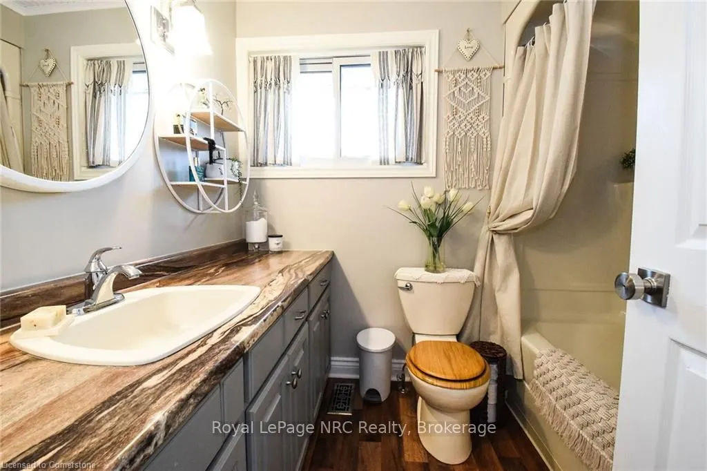 776 Sandy Bay Road