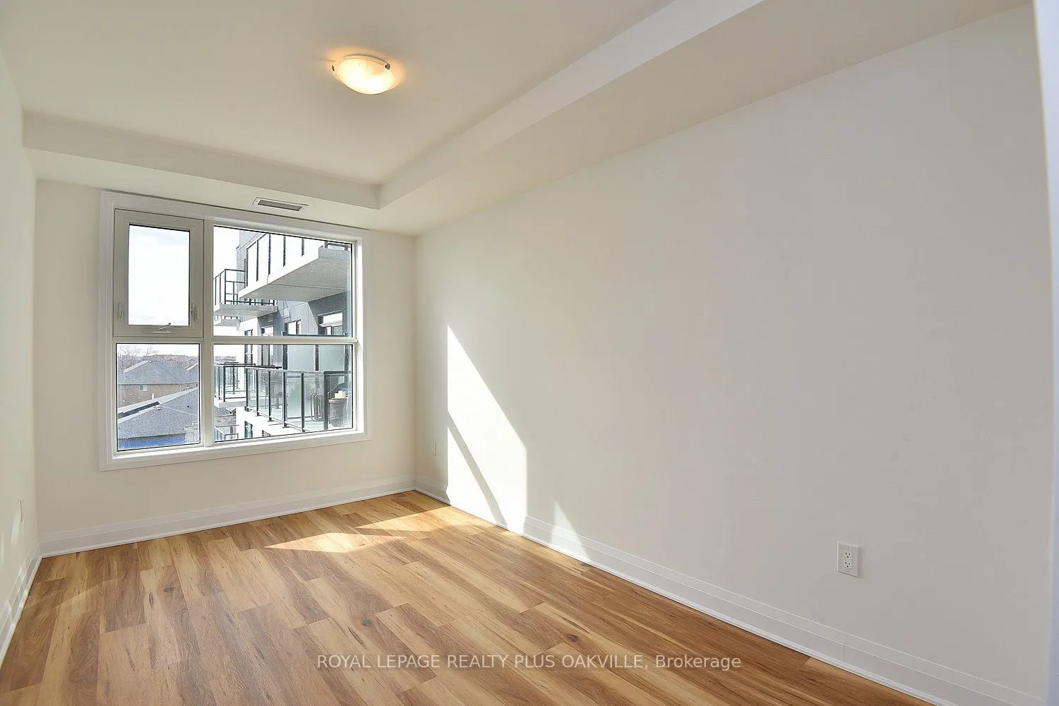 1936 Rymal Road E #422
