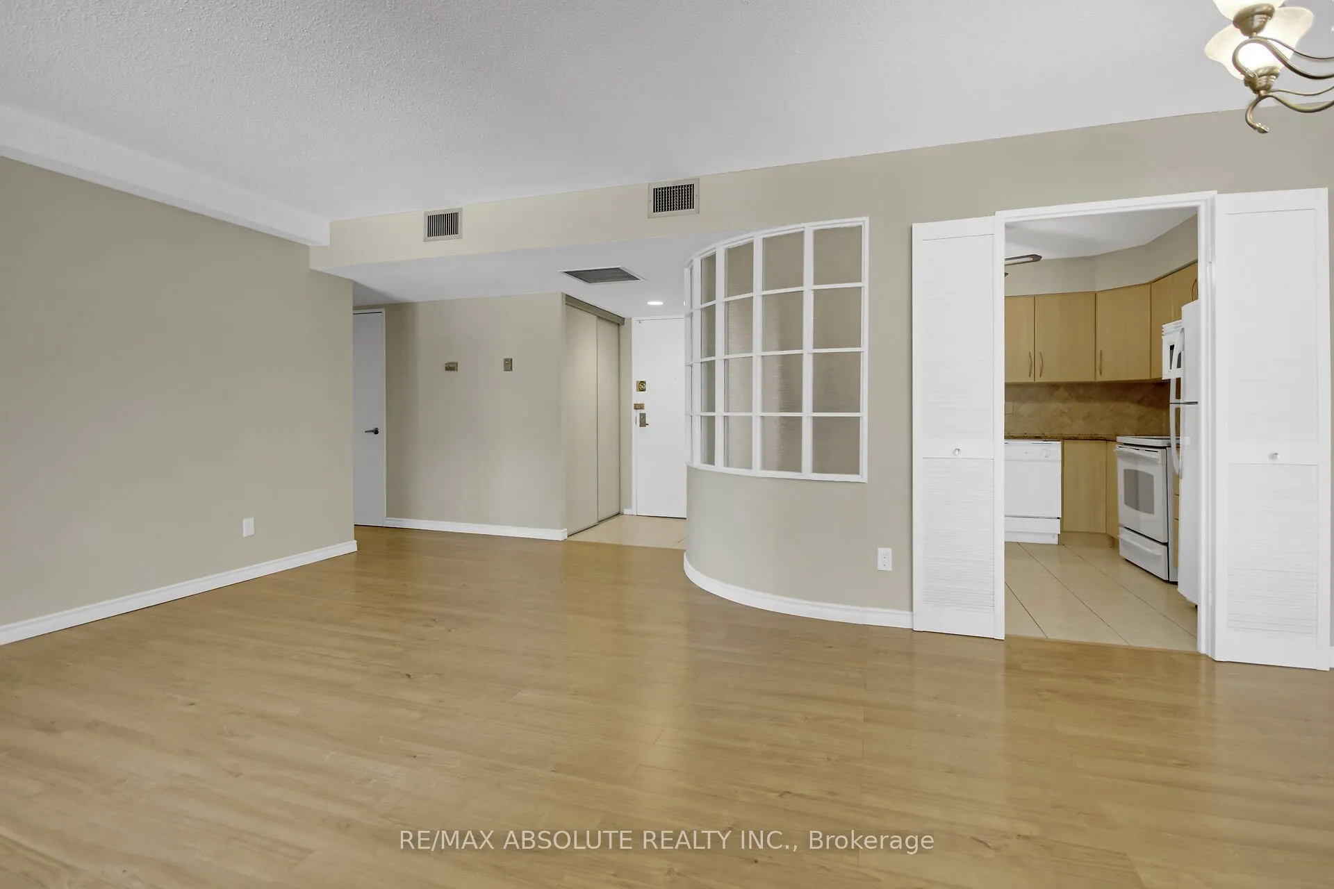 50 Emmerson Avenue, #203