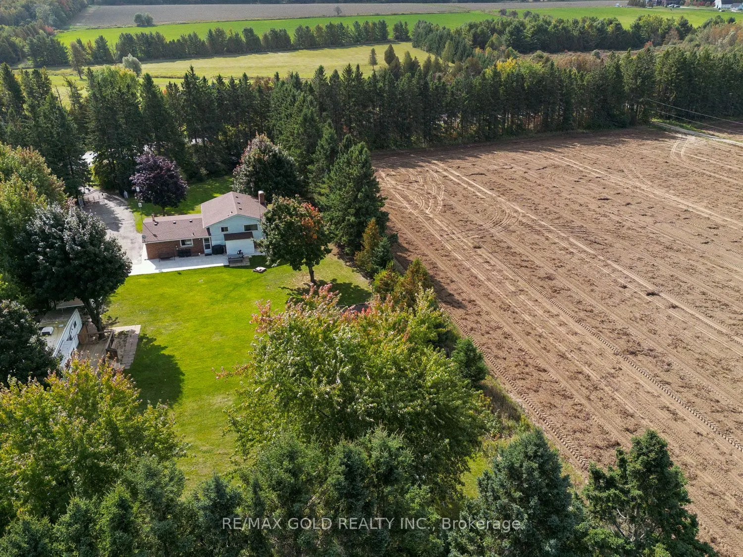 286063 County Road 10 Side Road