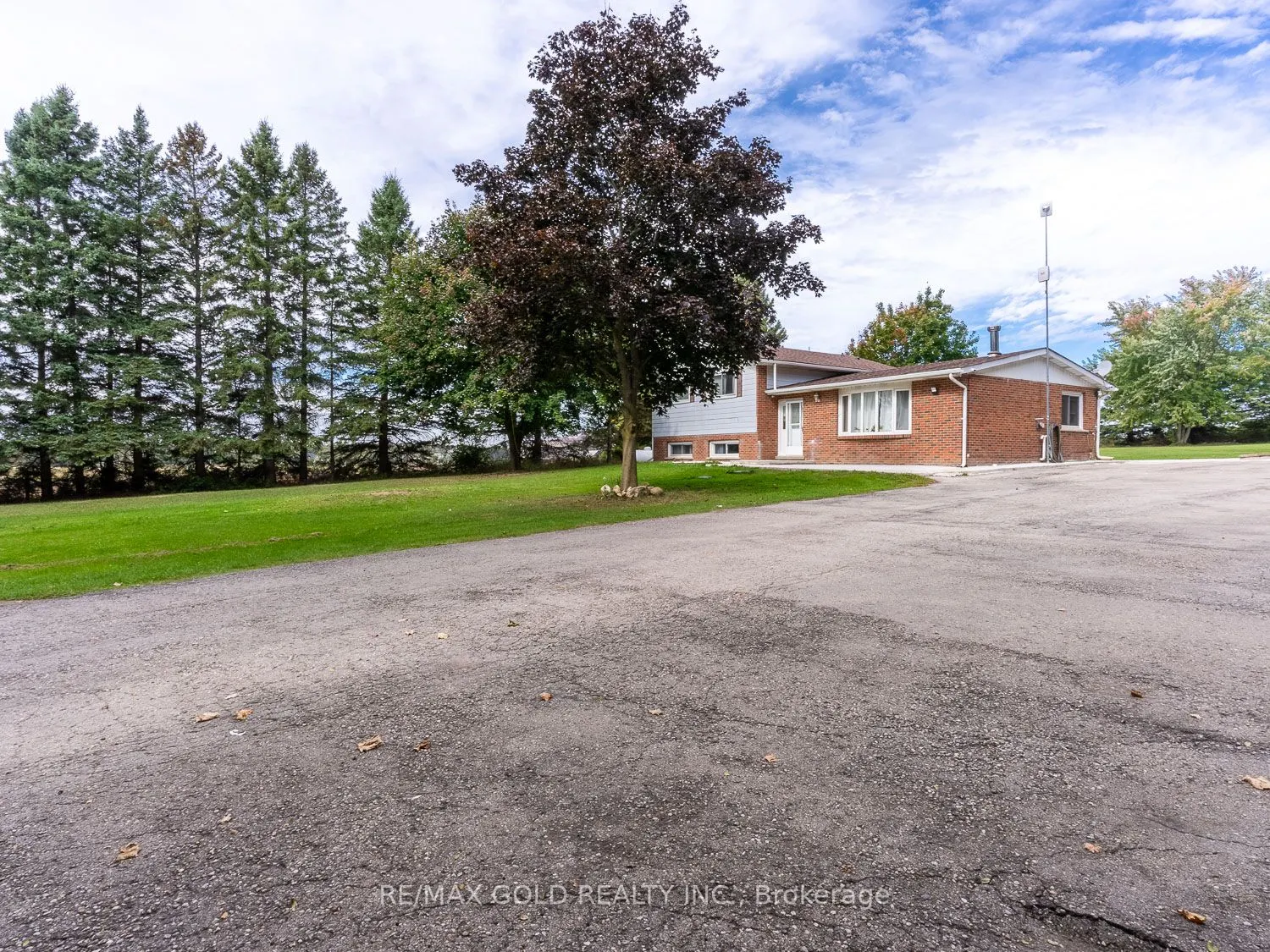 286063 County Road 10 Side Road