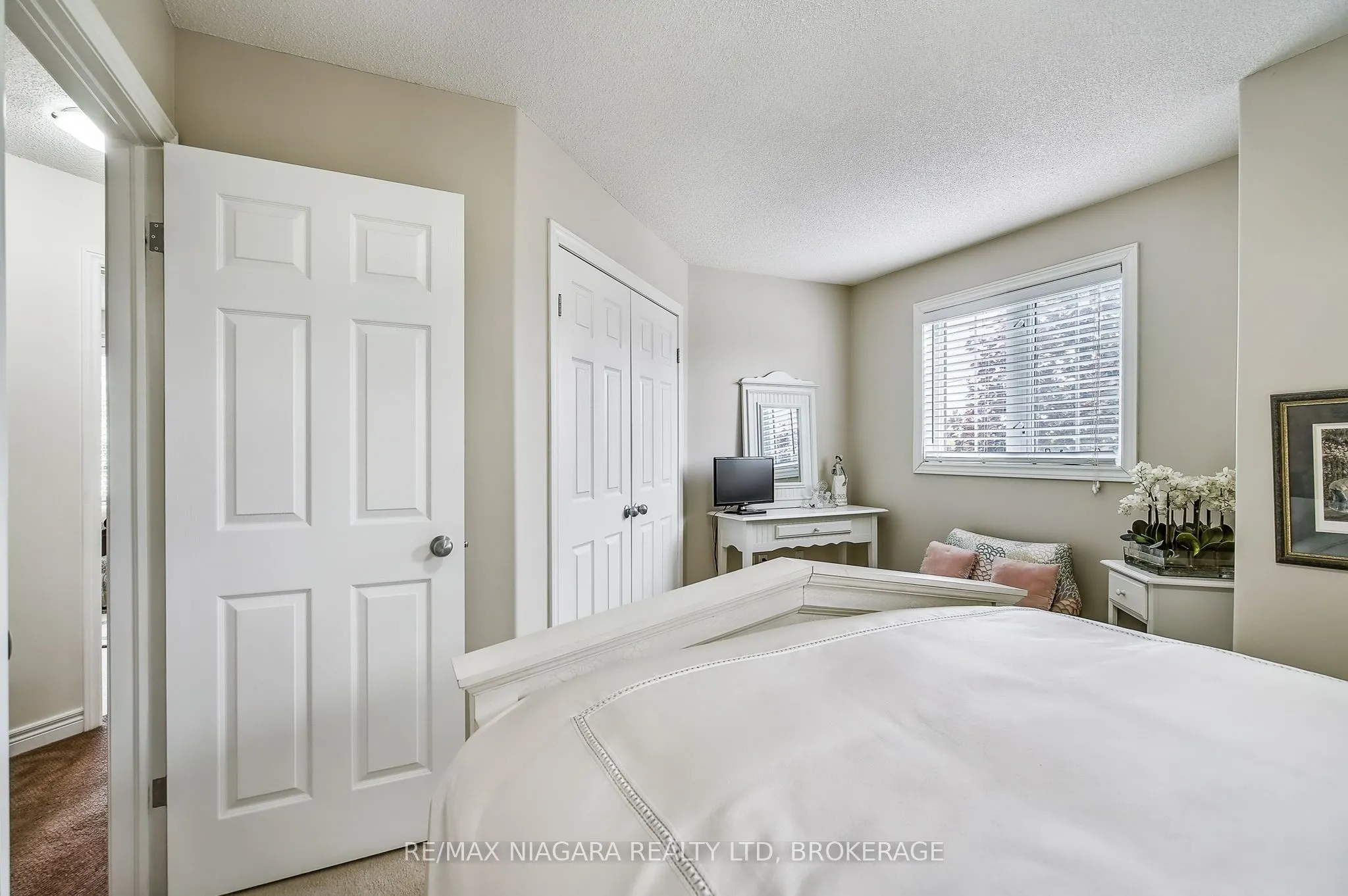 5 Liddycoat Lane, #16